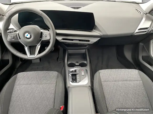 BMW 1 Series view 7