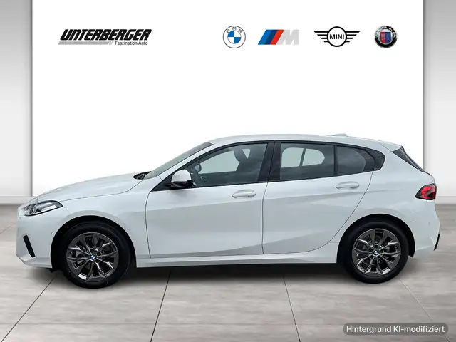 BMW 1 Series view 3