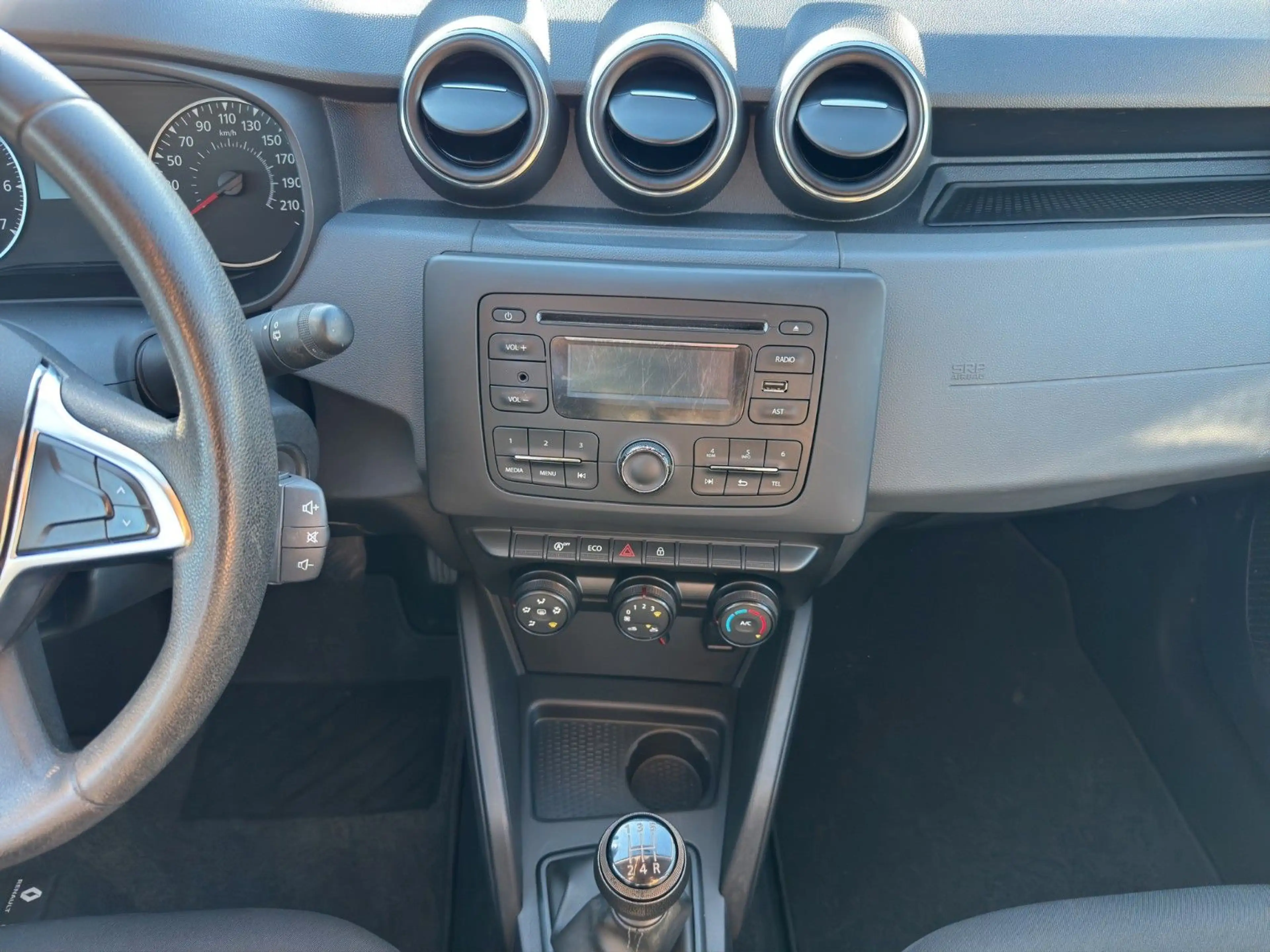 Dacia Duster *Service Neu*Scheckheft*AHK*2.Hand* — photo 13