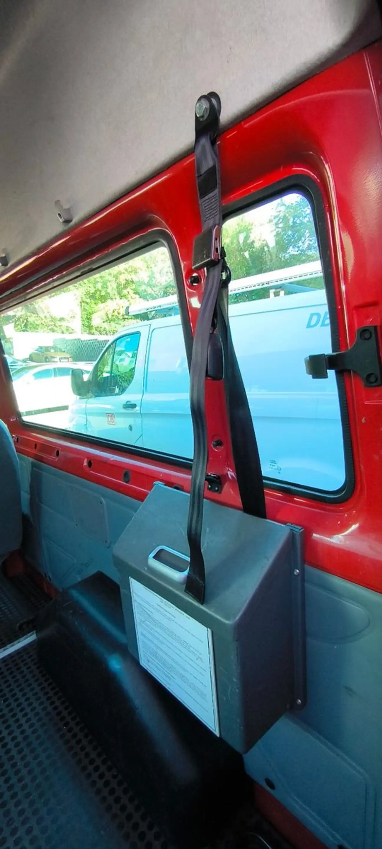 Ford Transit FT 300 L Trend, 9.Sitzer, HU neu,1.Hand — photo 9