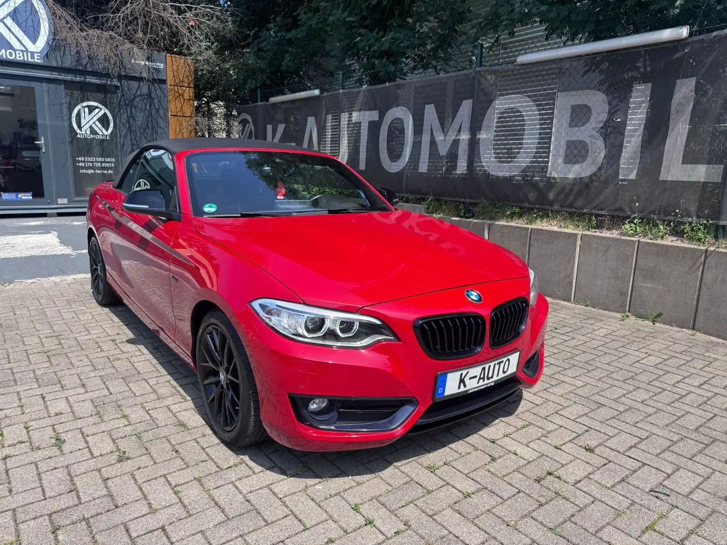 BMW 218 d Cabrio Sport Line/LED/Kamera/Automatik/17" Rot - 1