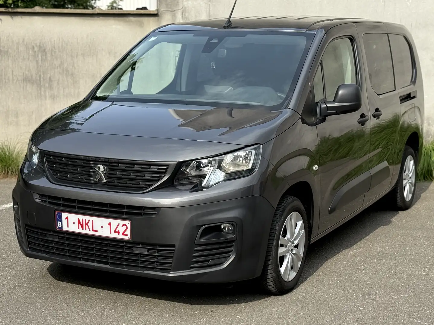 Peugeot Partner Peugeot Partner 5-zit Dubbel cabine / 2021 / Autom Gris - 1