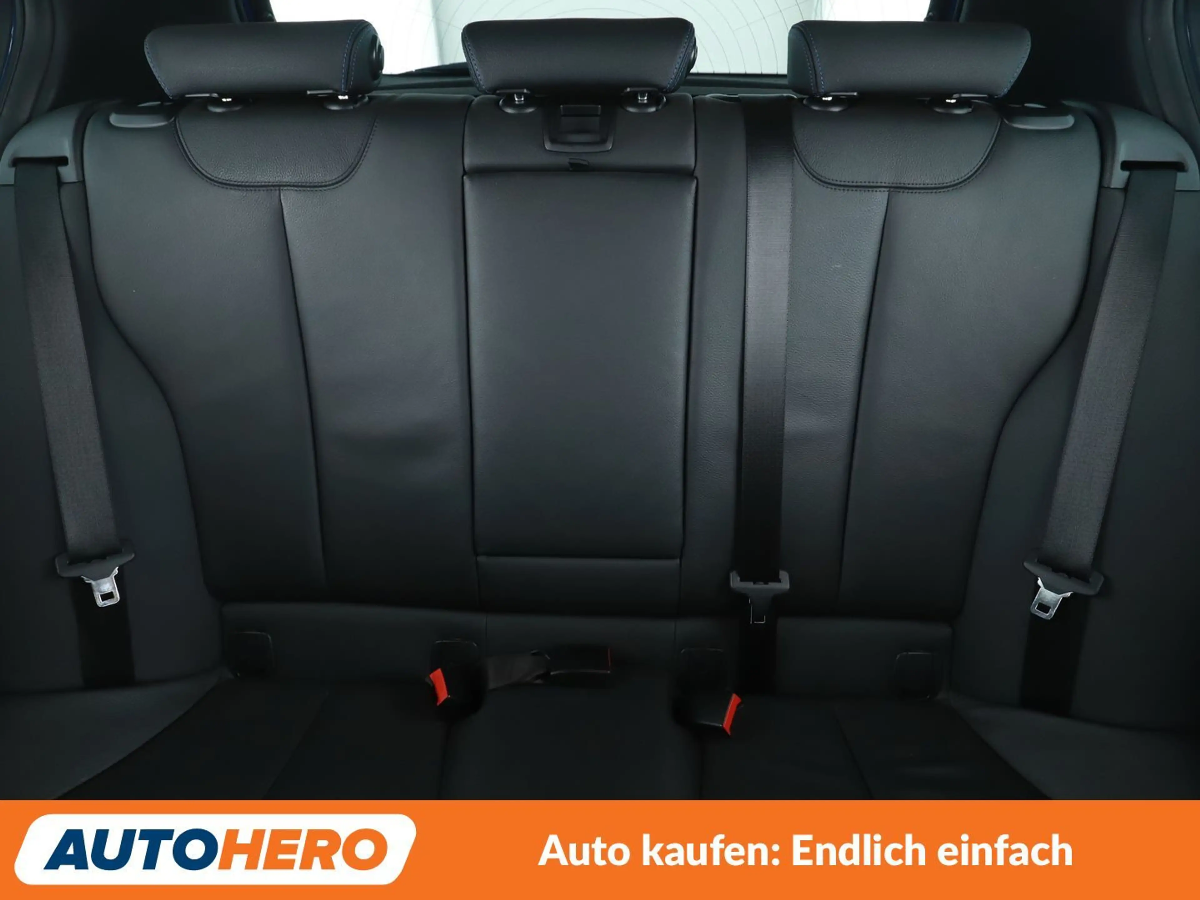 BMW 140 M140i Special Edition Aut.*NAVI*TEMPO*LED*PDC*SHZ* — photo 15