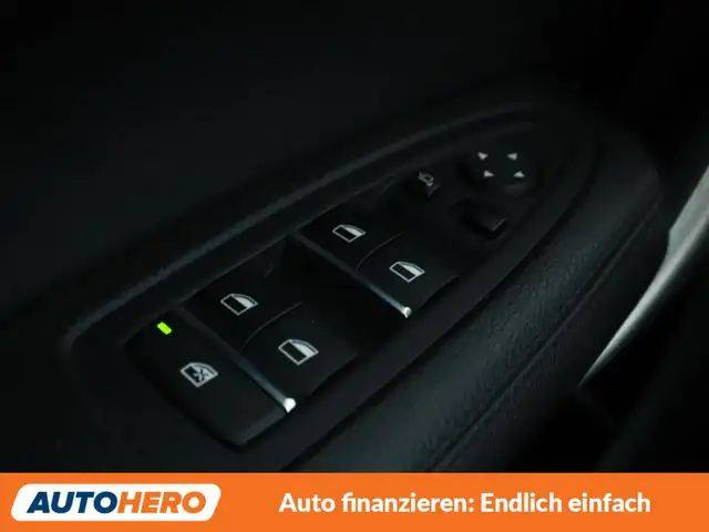BMW 1 Series view 27