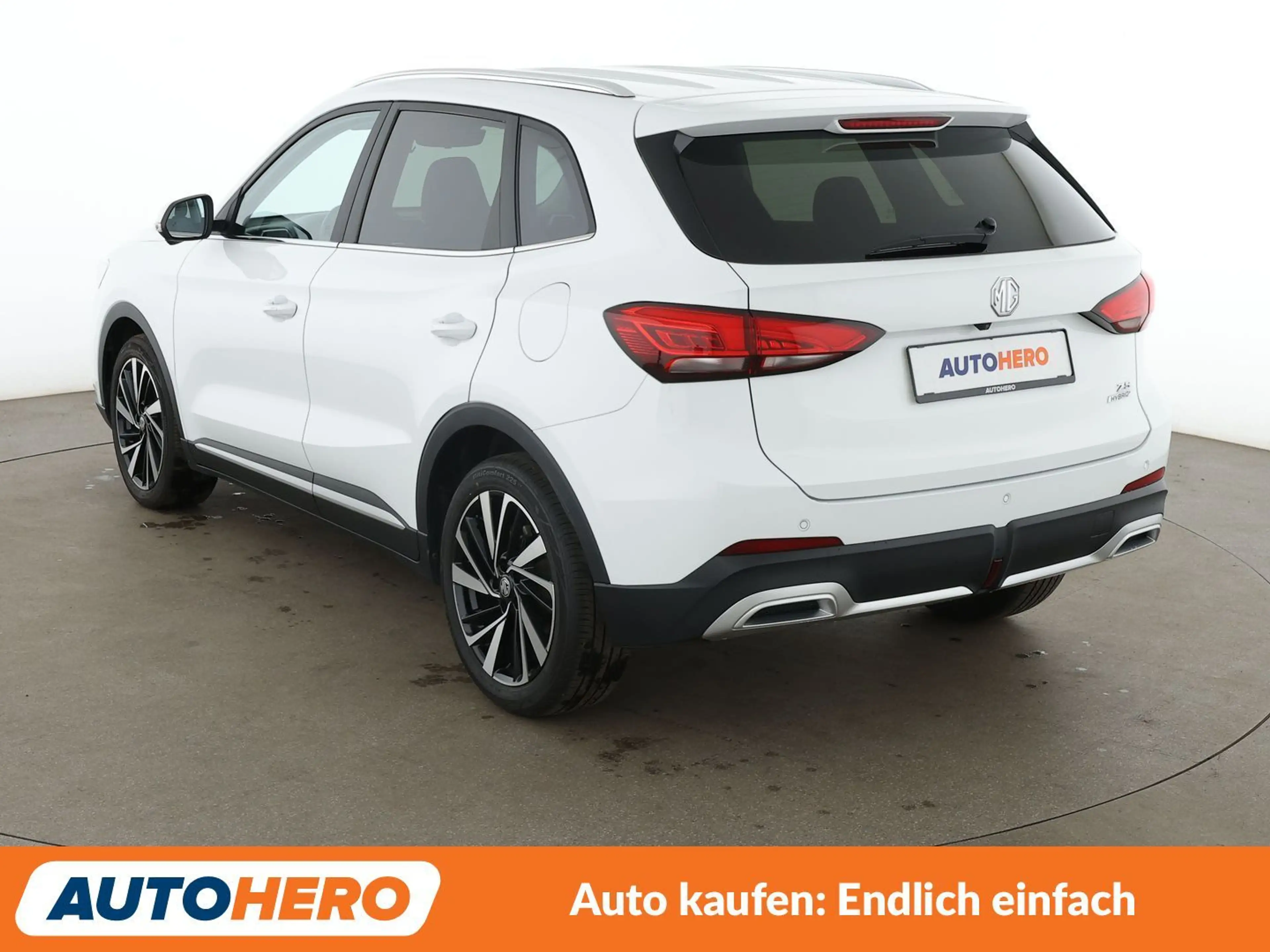 MG ZS 1.5 T-GDI Plug-in Hybrid Luxury Aut.*NAVI*LED*CAM* — photo 4