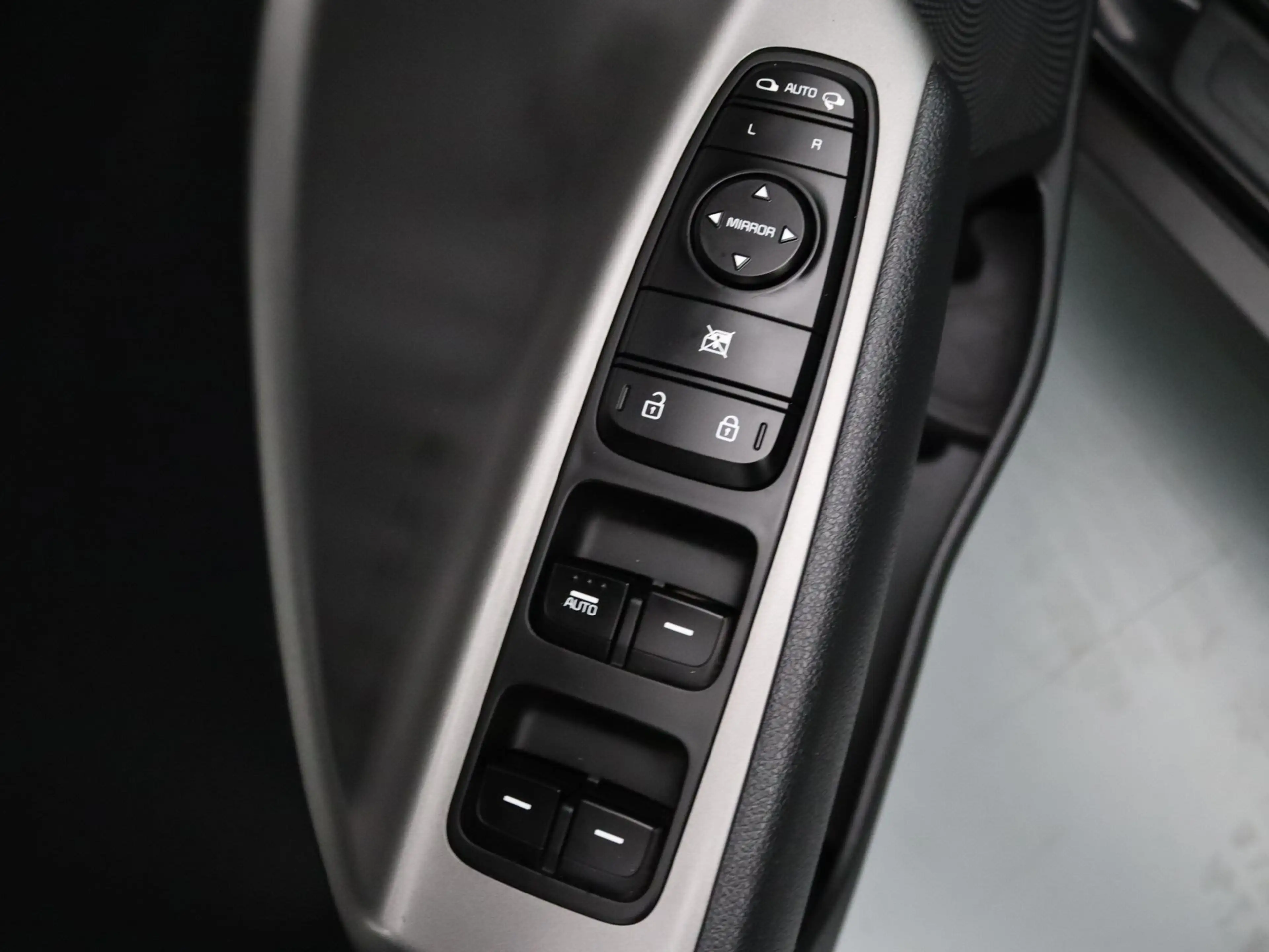 Kia e-Niro 204pk DynamicPlusLine 64 kWh Apple Carplay/Android — photo 23