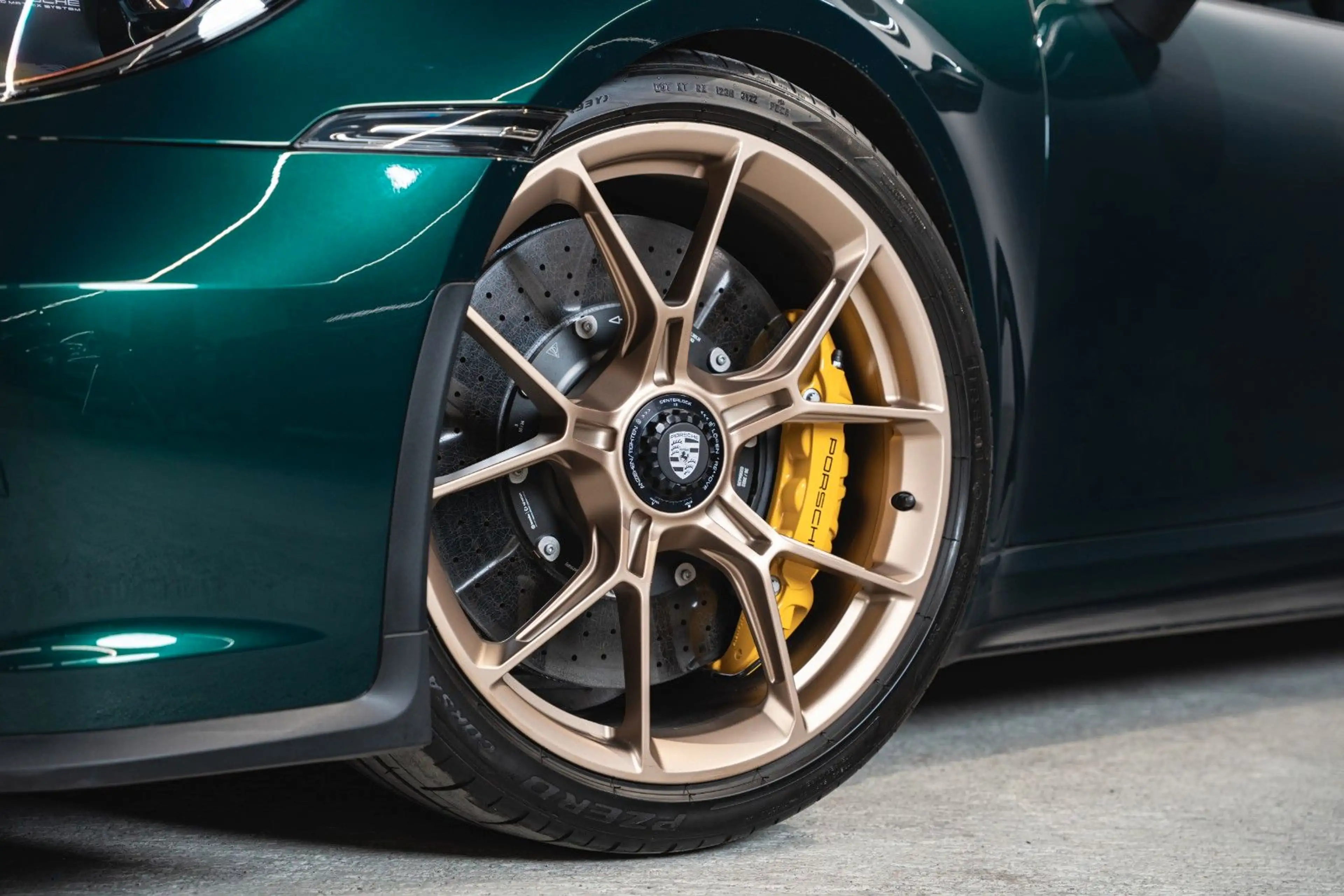 Porsche 911 991/992 GT3 Touring *FULL OPTION* PTS* CERAMIC — photo 13