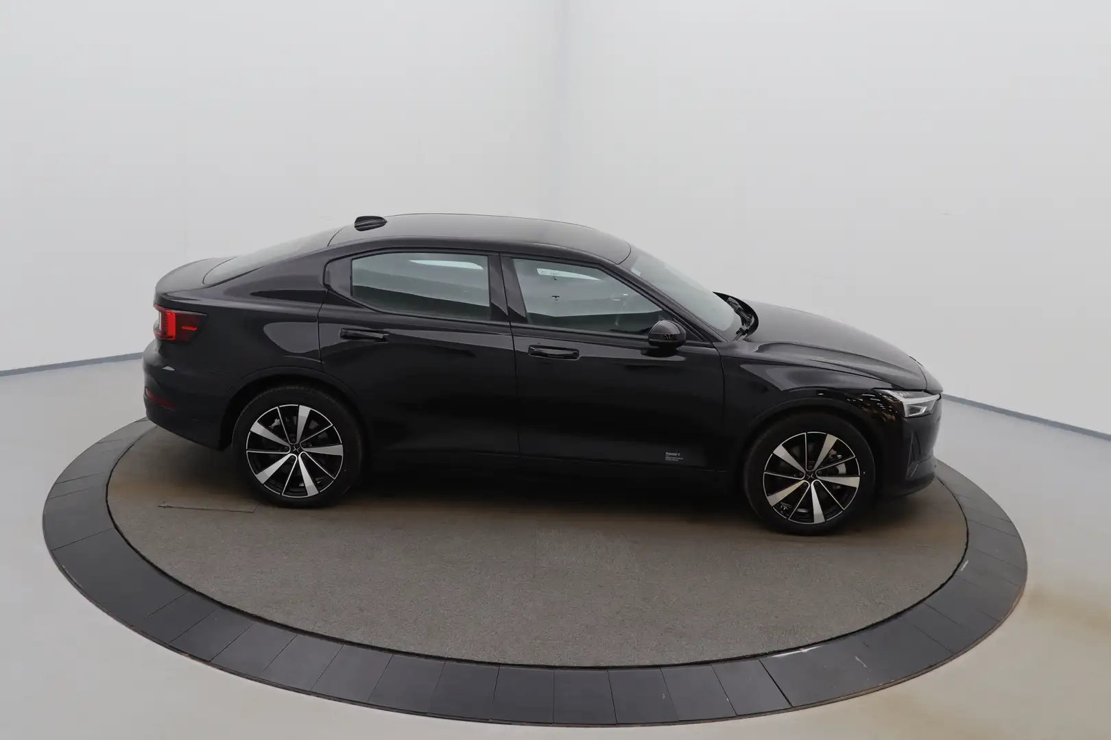 Polestar 2 78 kWh Dual Motor LED GPS PDC CAM Keyless Verw. Ze Noir - 2
