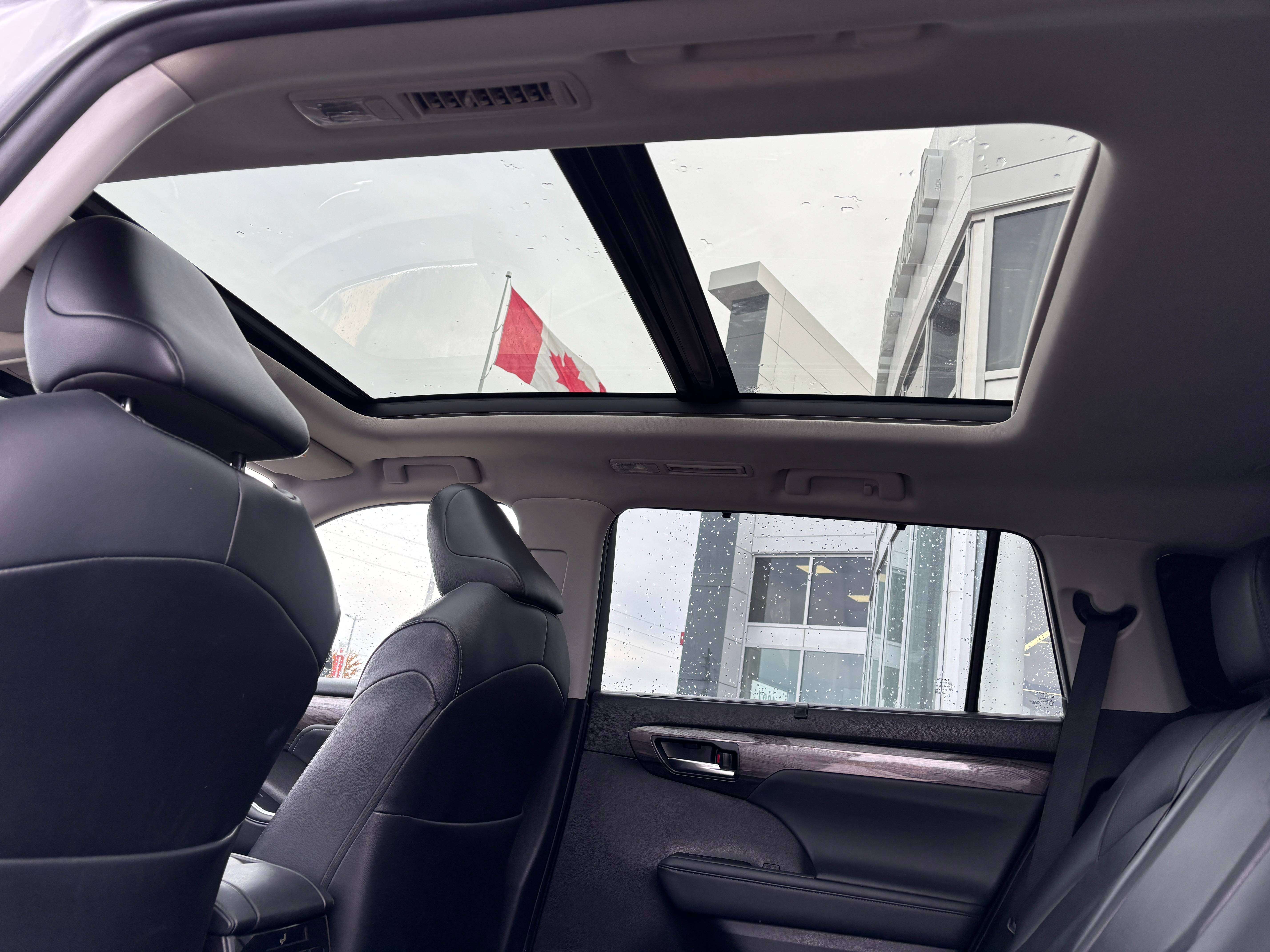 used 2022 Toyota Highlander car, priced at $38,695