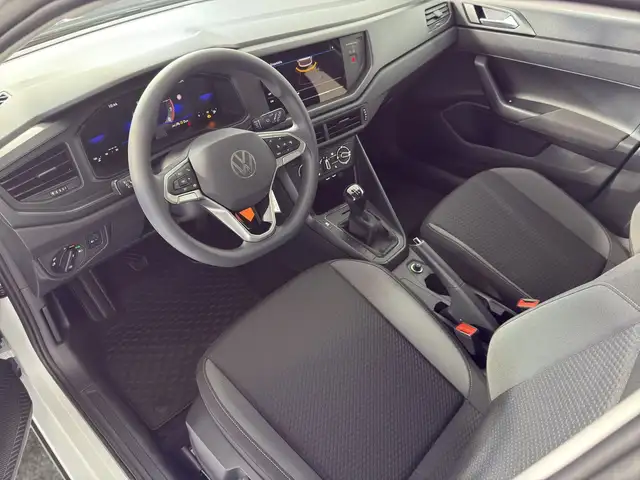 Volkswagen Taigo view 6