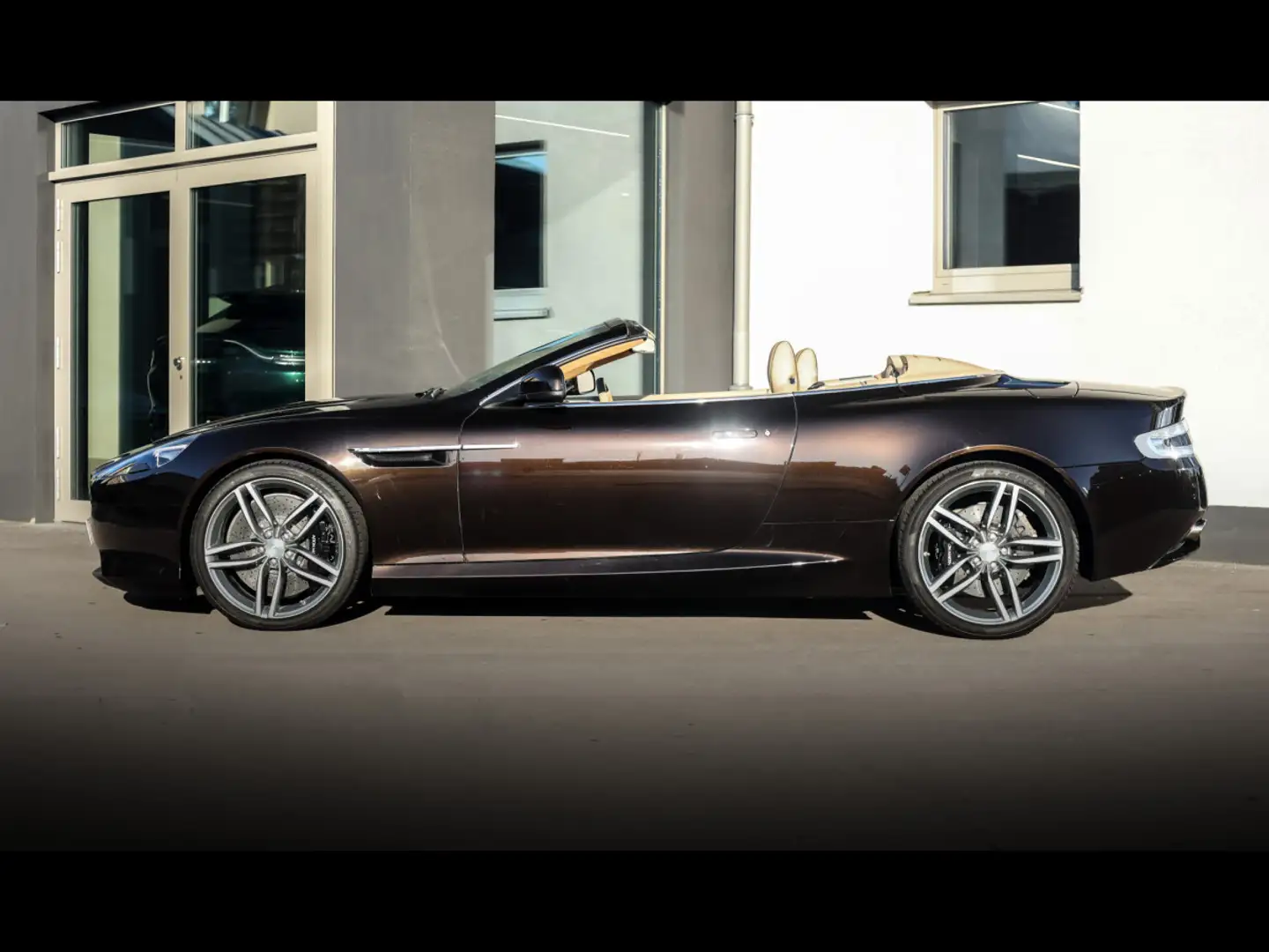 Aston Martin Virage VOLANTE 6.0 V12°MARRON BLACK°SPORT PACK Marrón - 2