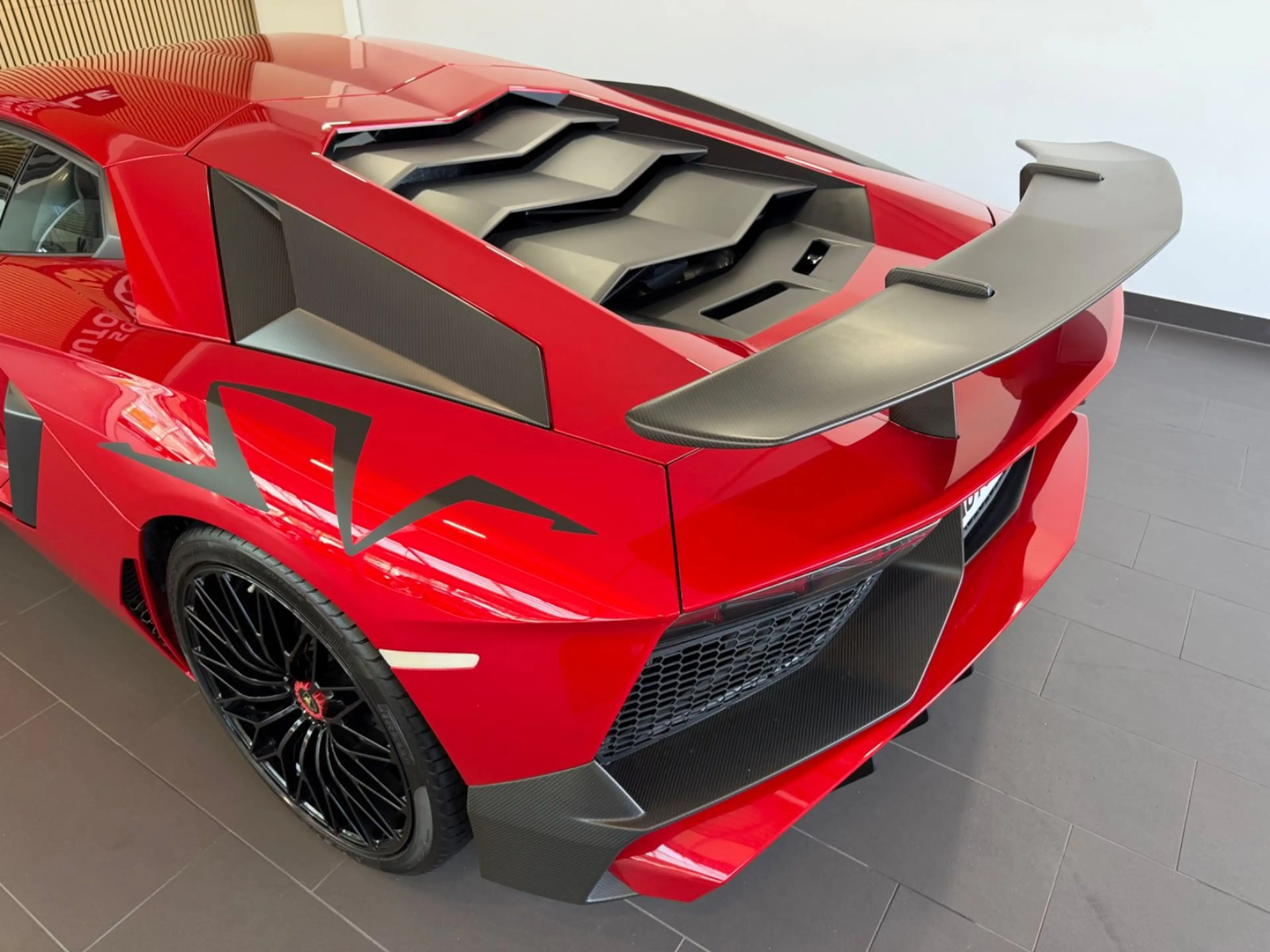 Lamborghini Aventador LP 750-4 Superveloce *DE/SERVICE-NEU* — photo 12