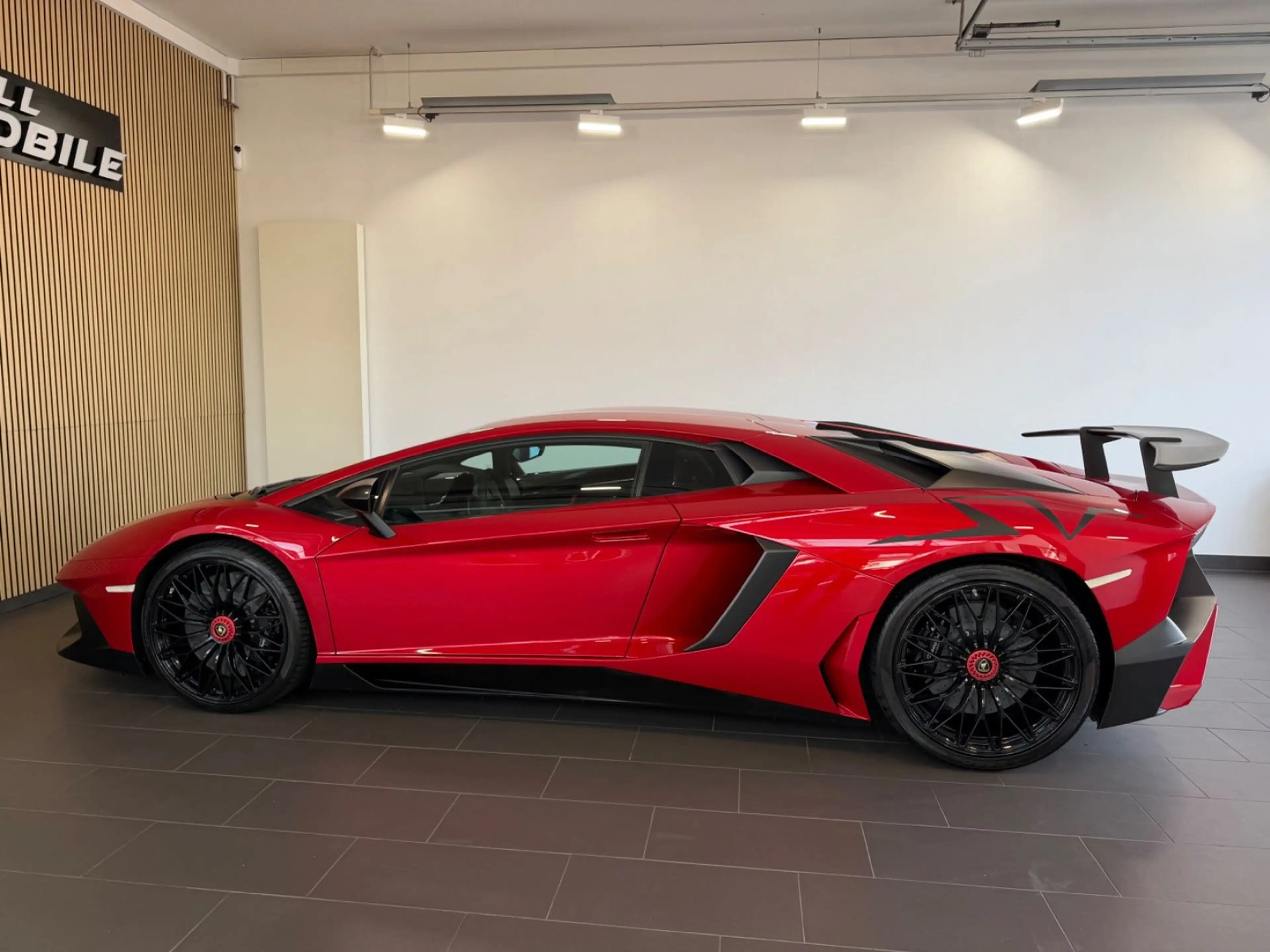 Lamborghini Aventador LP 750-4 Superveloce *DE/SERVICE-NEU* — photo 11