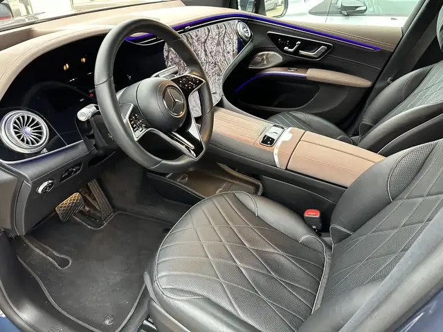 Mercedes-Benz EQS SUV EQS 450 4MATIC SUV AMG Sitzklima Panoramadach Ansicht 9