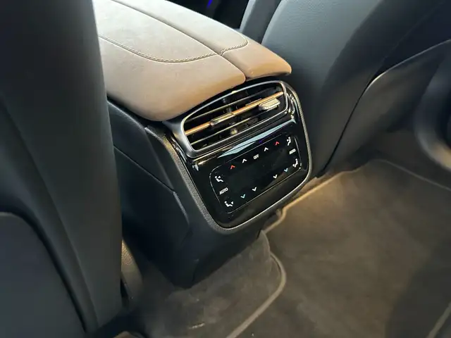Mercedes-Benz EQS SUV EQS 450 4MATIC SUV AMG Sitzklima Panoramadach Ansicht 12