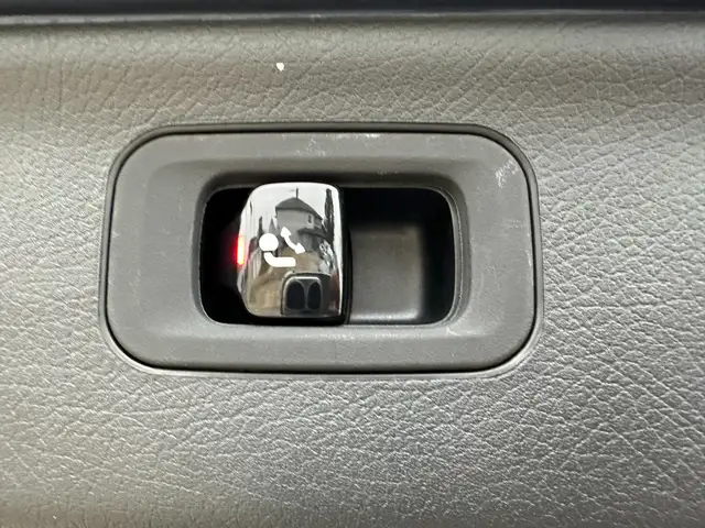 Mercedes-Benz EQS SUV EQS 450 4MATIC SUV AMG Sitzklima Panoramadach Ansicht 8