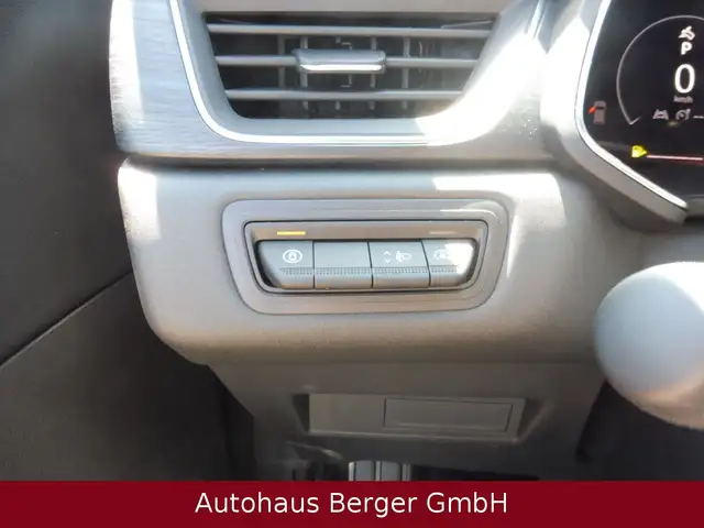 Mitsubishi Asx view 15