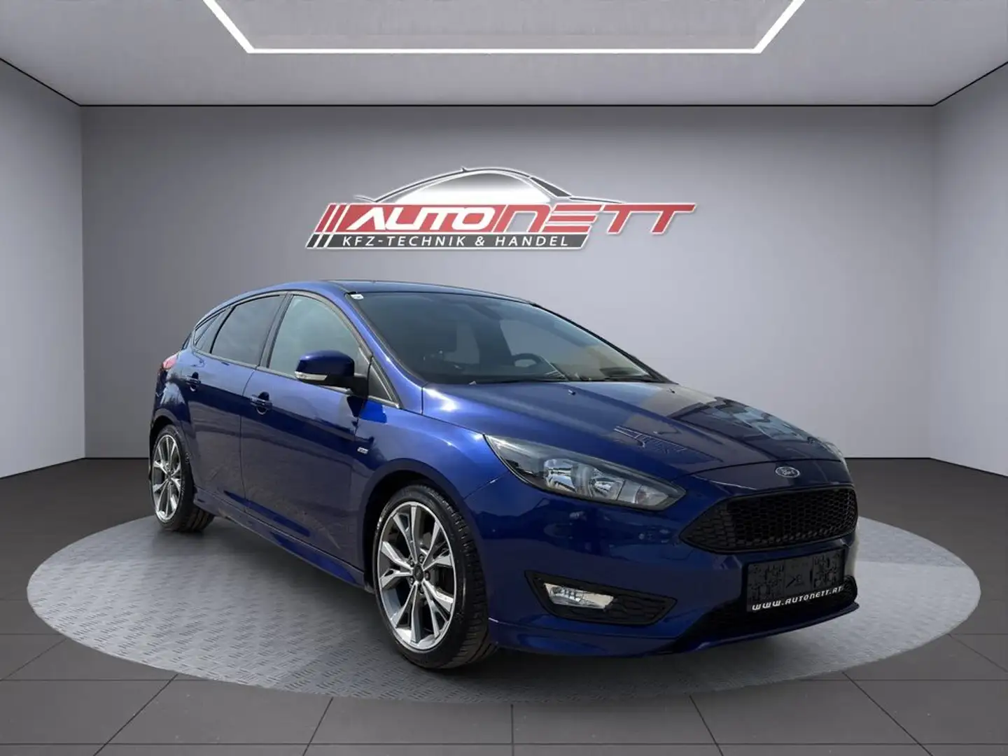 Ford Focus 1,0 EcoBoost ST-Line Blau - 1