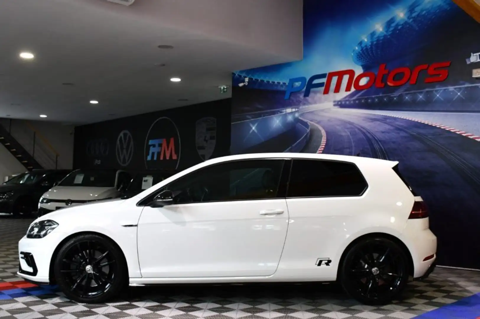Volkswagen Golf 7R Facelift 3 Portes 2.0 TSI 310 DSG 4Motion GPS C Wit - 2