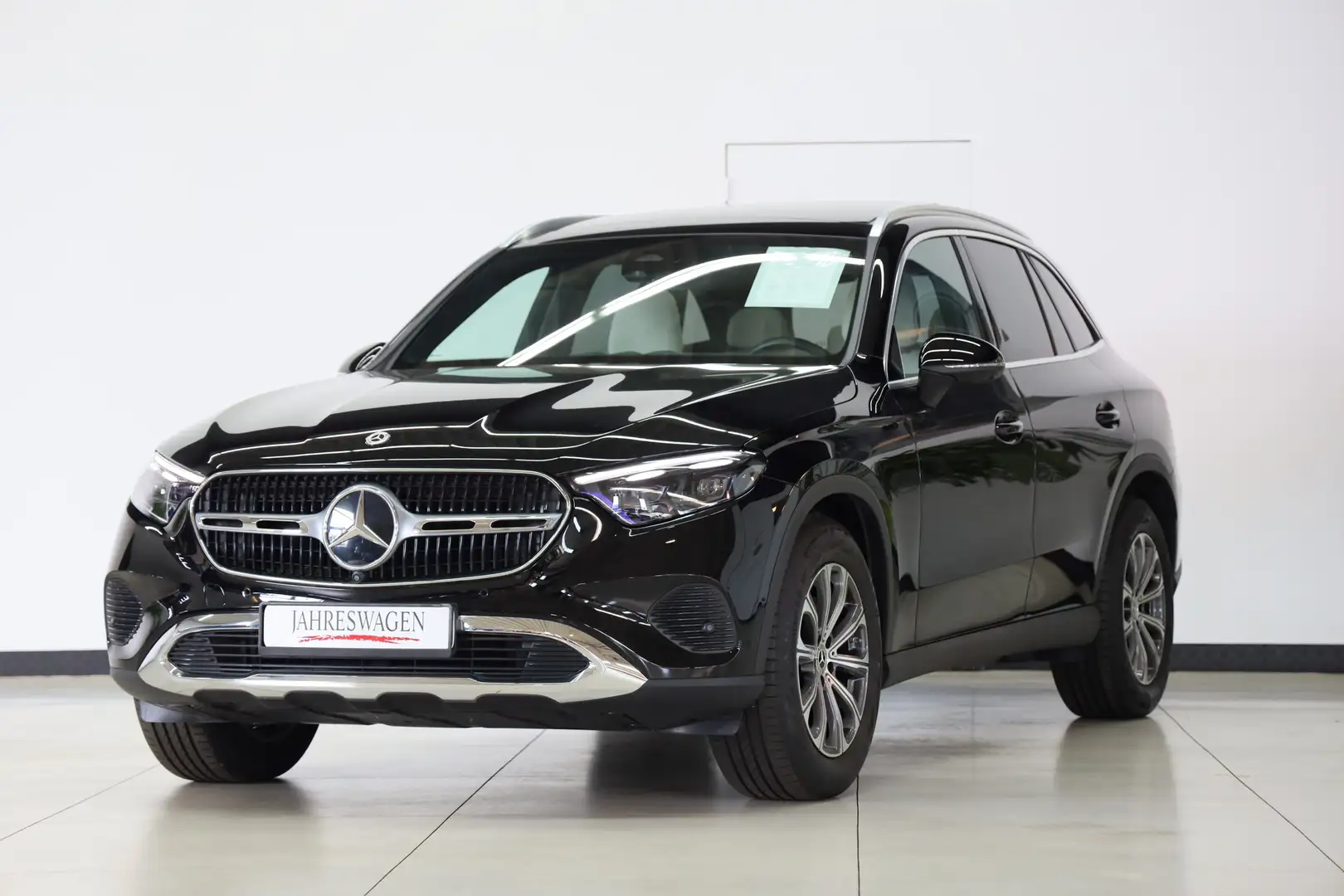 Mercedes-Benz GLC 200 4M *BEIGE LEDER* PANORAMA 360°cam Distronic Zwart - 1