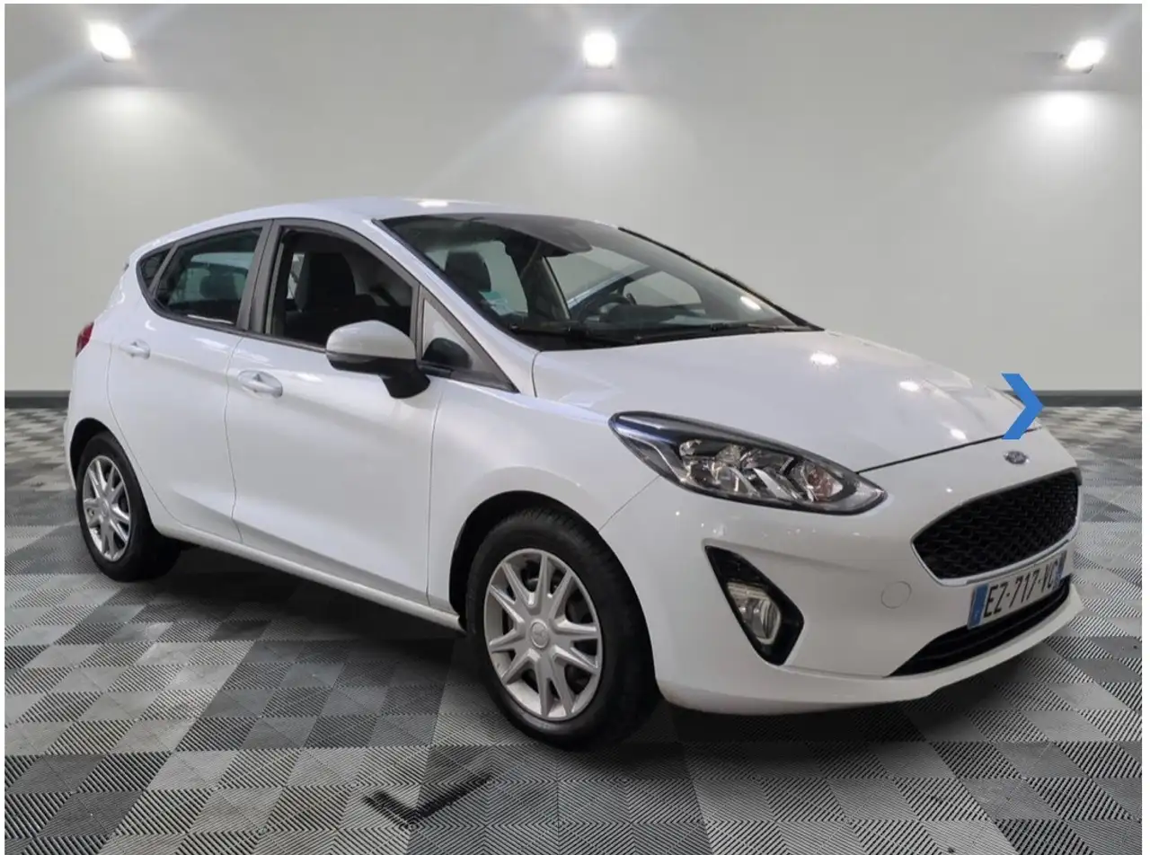 Ford Fiesta 5 portes — photo 2