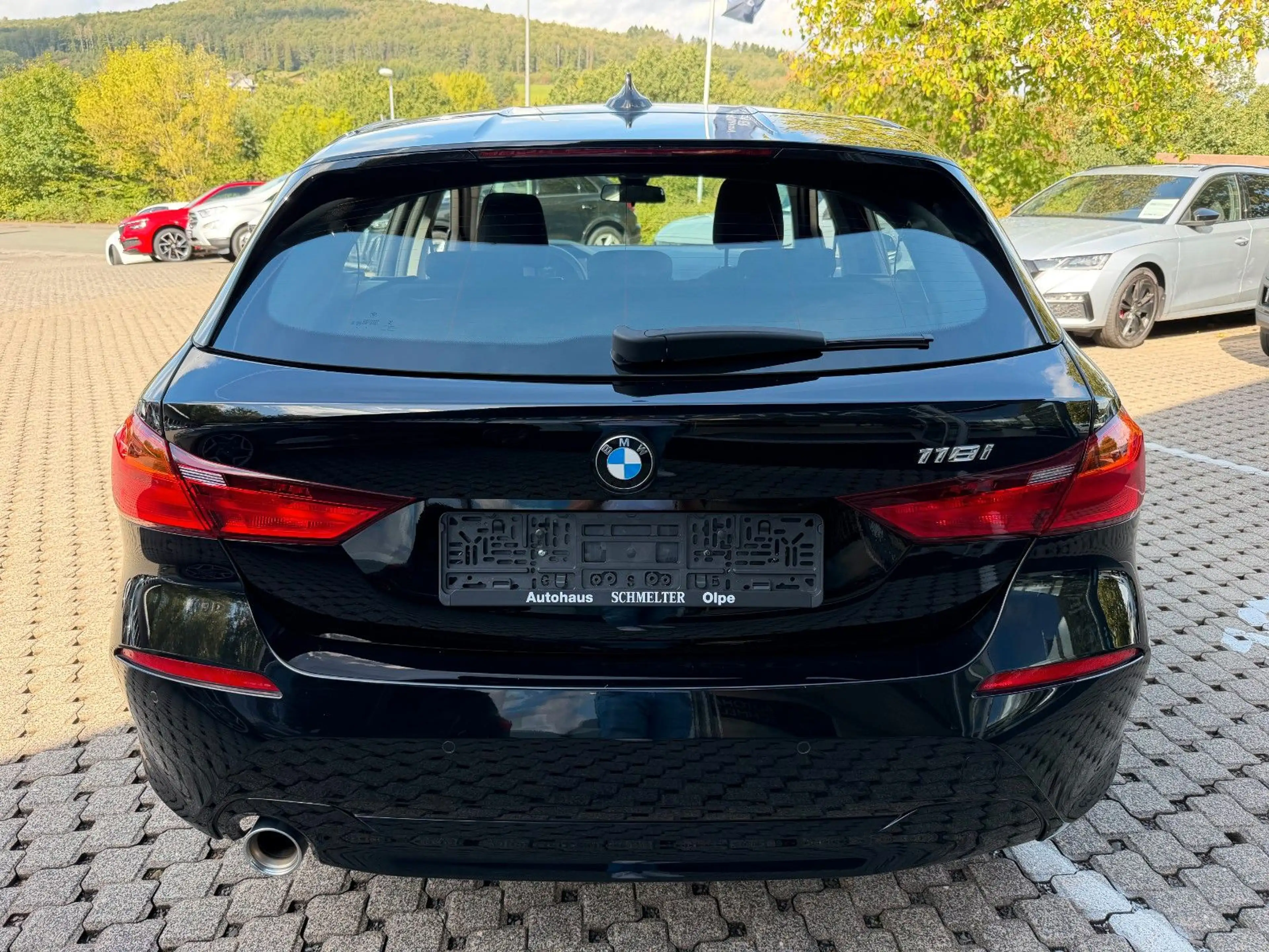 BMW 118 1 Limousine 118 i Advantage — photo 3