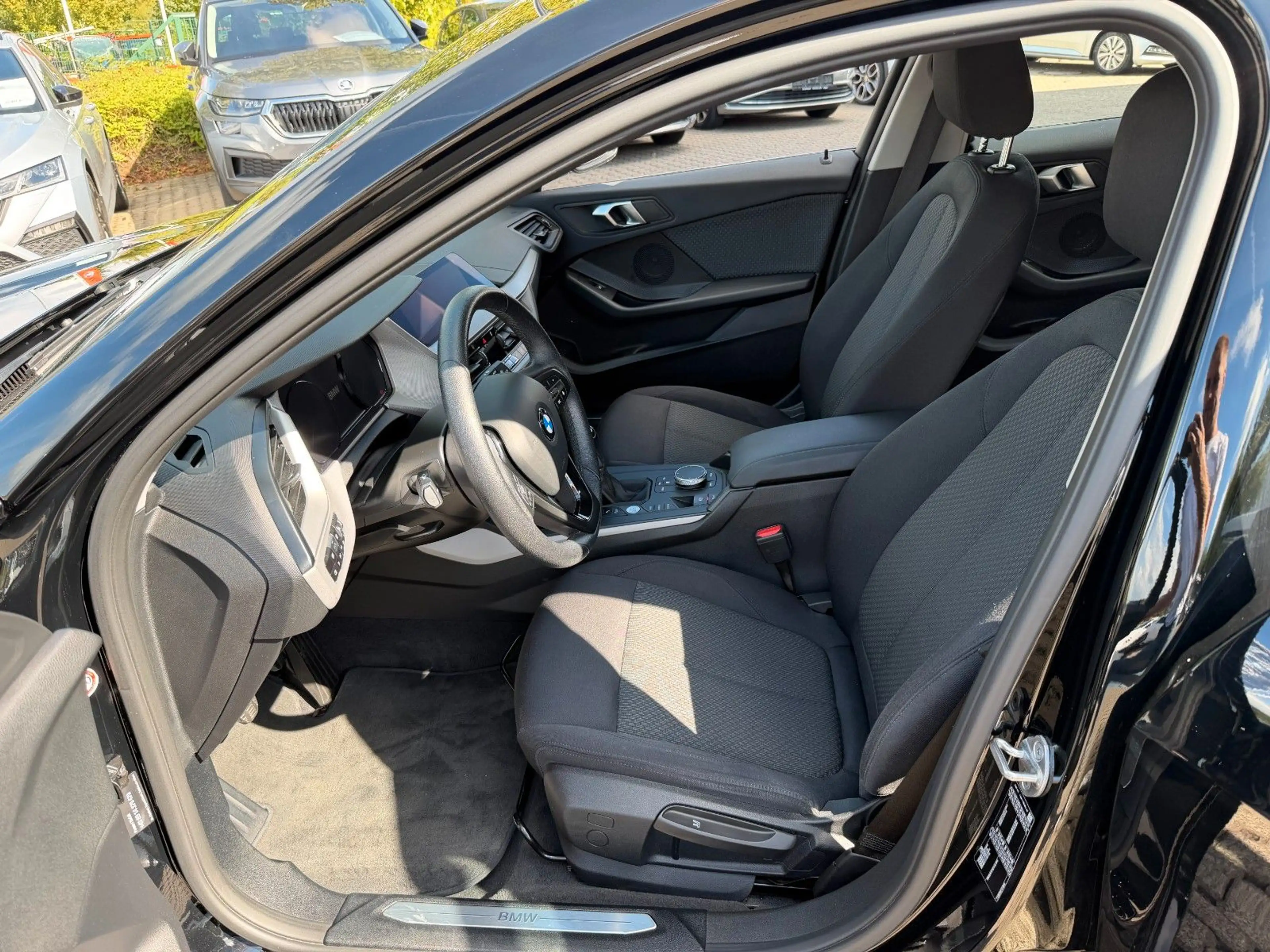 BMW 118 1 Limousine 118 i Advantage — photo 10