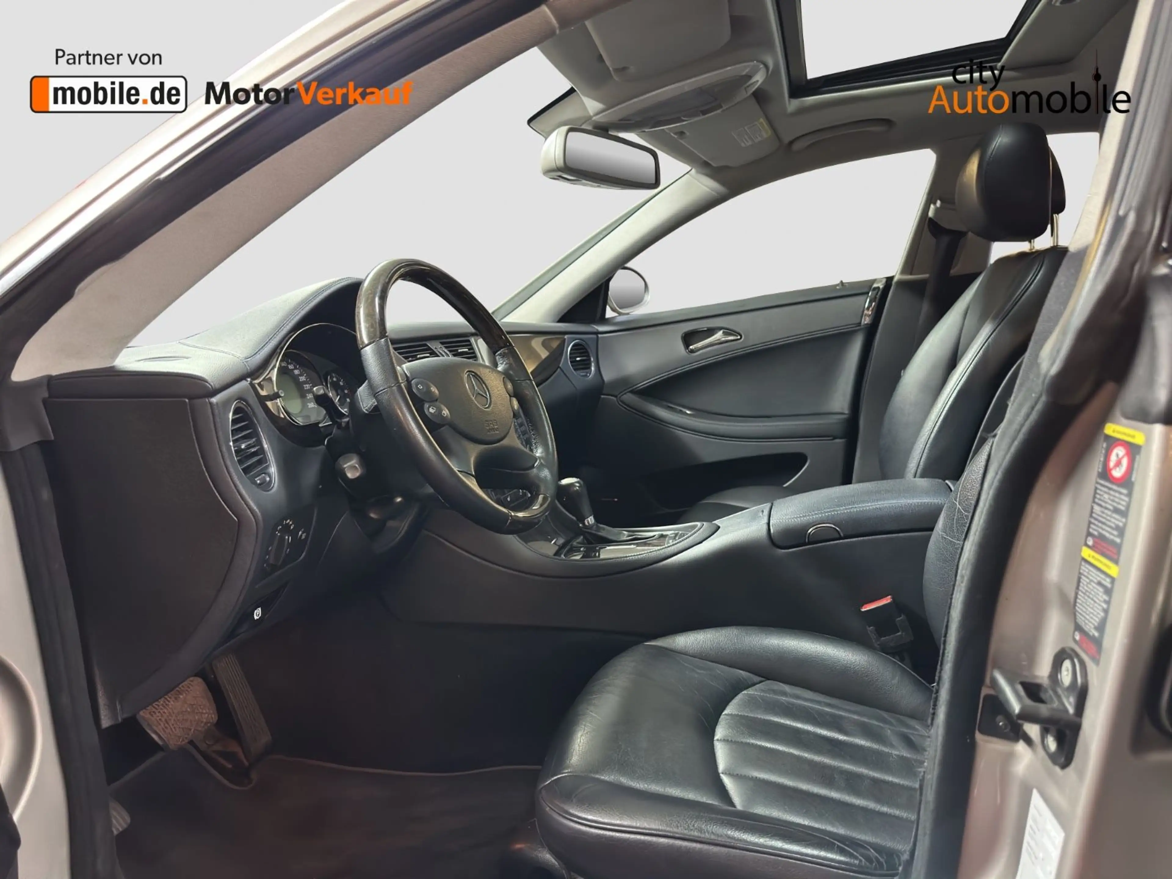 Mercedes-Benz CLS 350 /1.Hand/V-Leder/S-Dach/Navi/Scheckheftgpf — photo 9