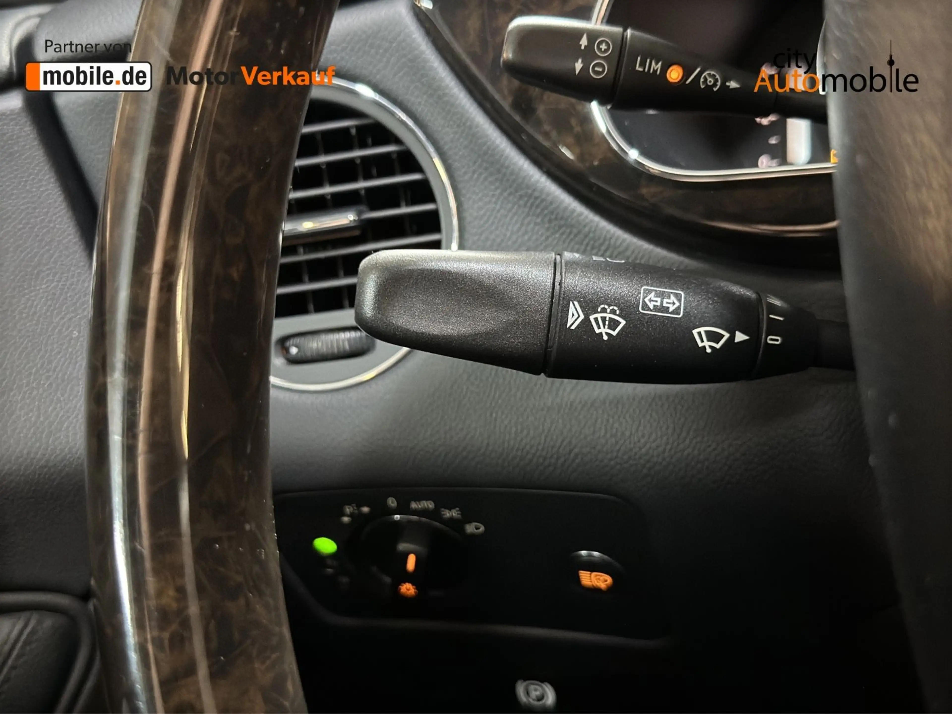 Mercedes-Benz CLS 350 /1.Hand/V-Leder/S-Dach/Navi/Scheckheftgpf — photo 14