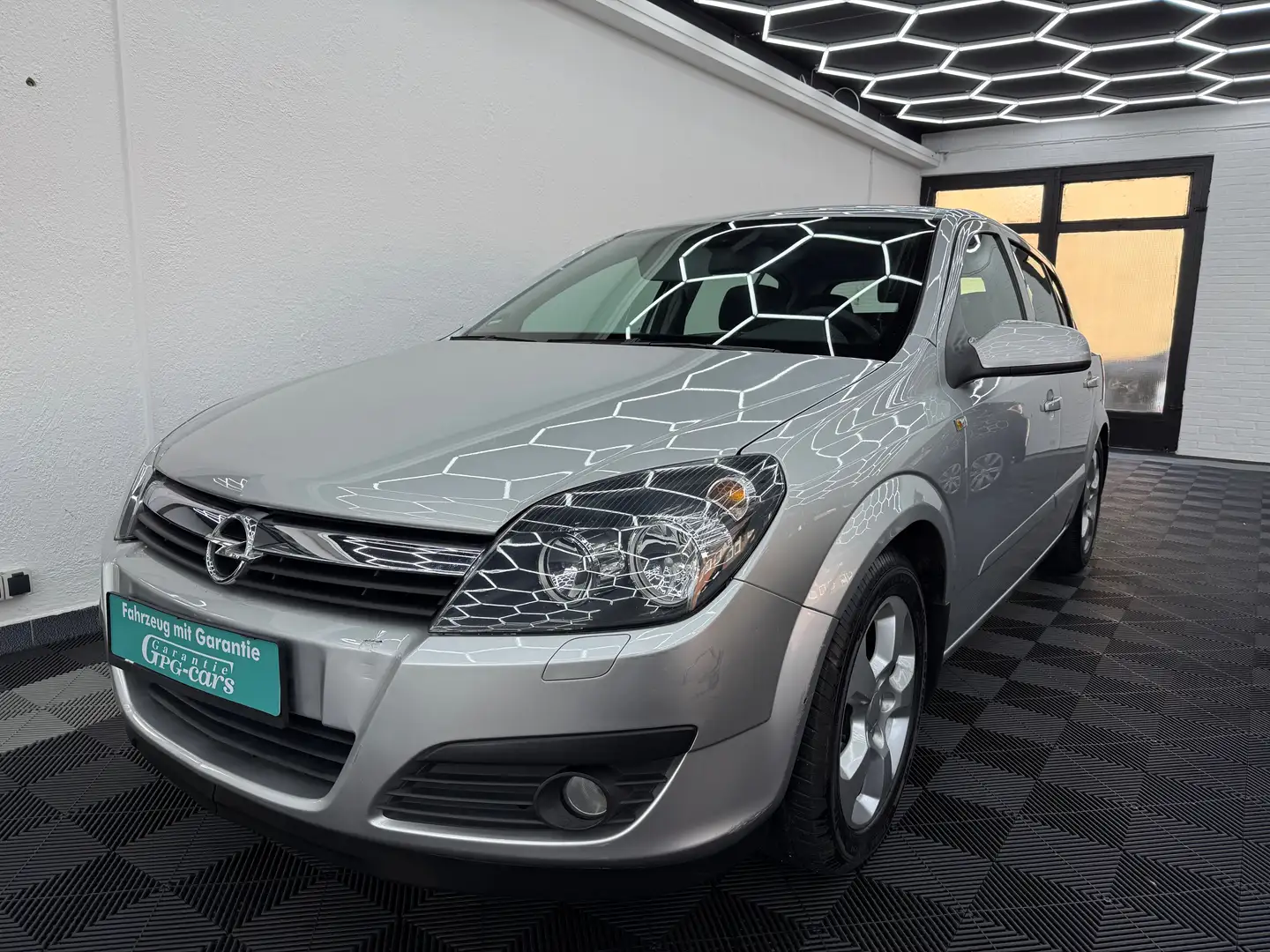 Opel Astra Edition * KLIMA * AUTOMATIK * AHK * ZAHNRIEMEN NEU Argent - 2