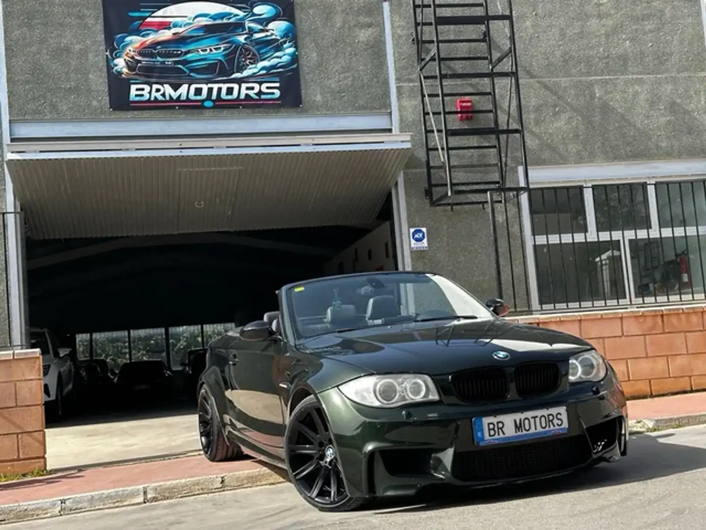 BMW 120 120dA Cabrio Noir - 2