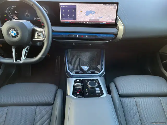 BMW X3 M view 7