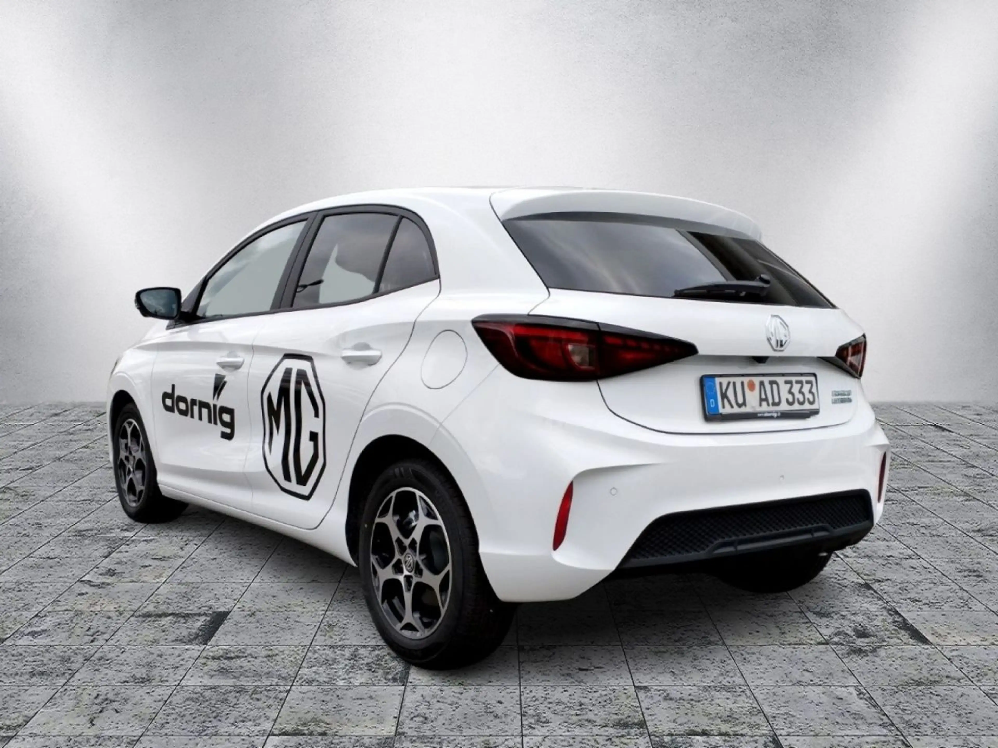 MG MG3 Hybrid+ Luxury 1.5 — photo 4