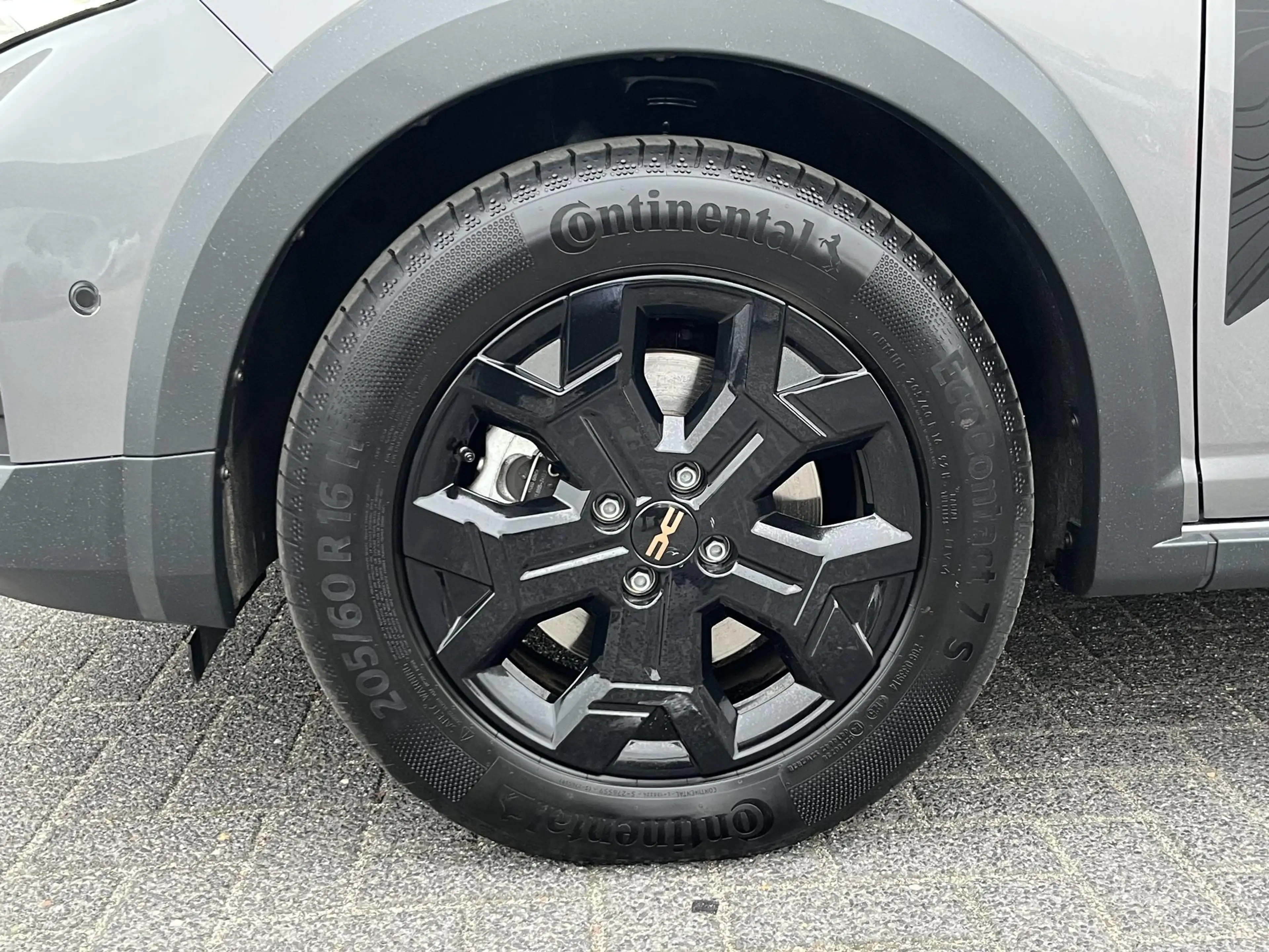 Dacia Jogger 1.8 Hybrid 155 Limited Edition 7p. | Camera | Navi — photo 28