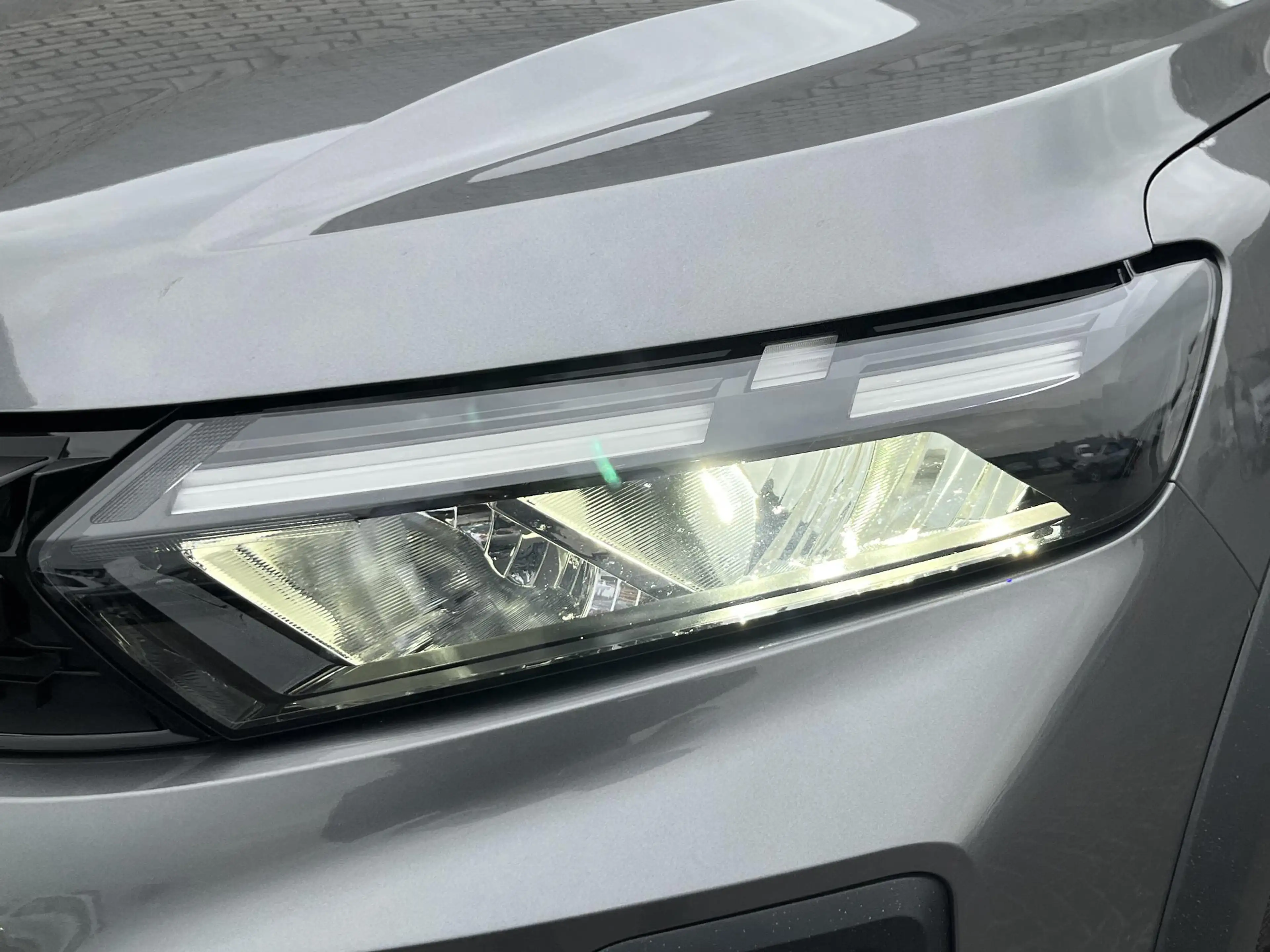 Dacia Jogger 1.8 Hybrid 155 Limited Edition 7p. | Camera | Navi — photo 32