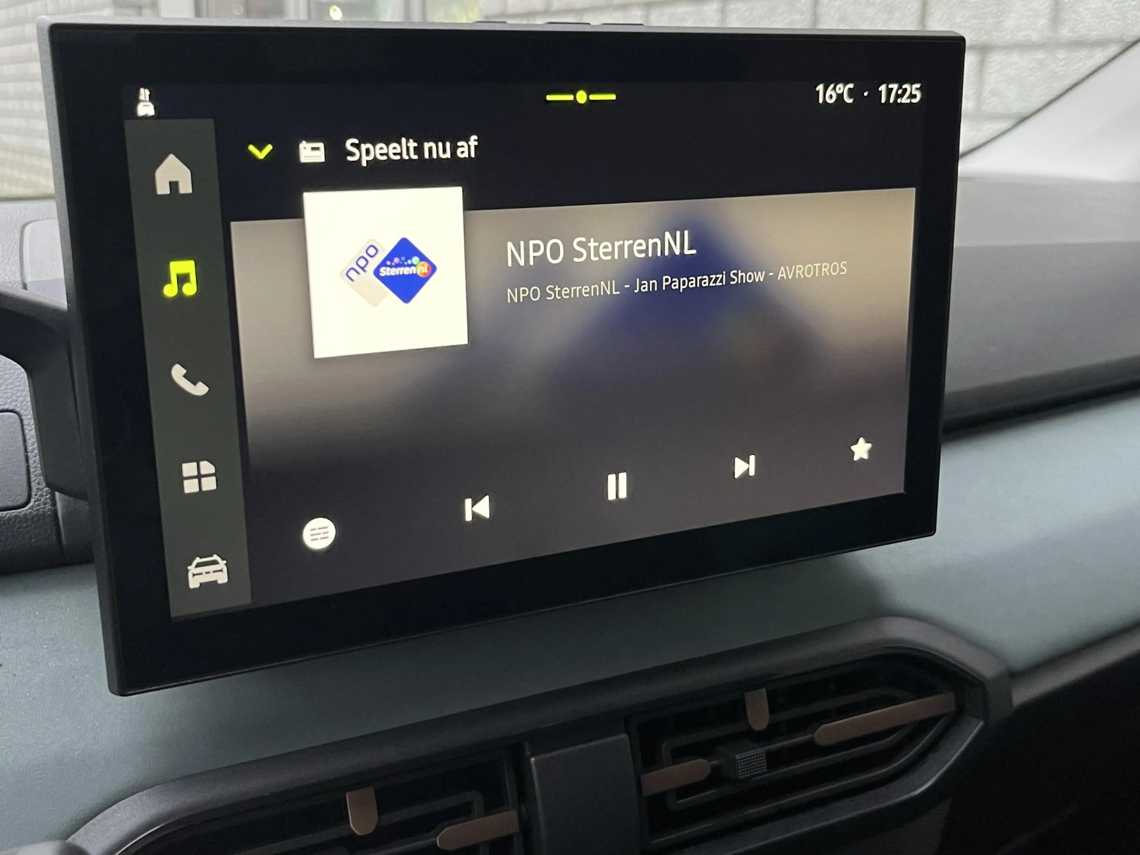 Dacia Jogger 1.8 Hybrid 155 Limited Edition 7p. | Camera | Navi — photo 34