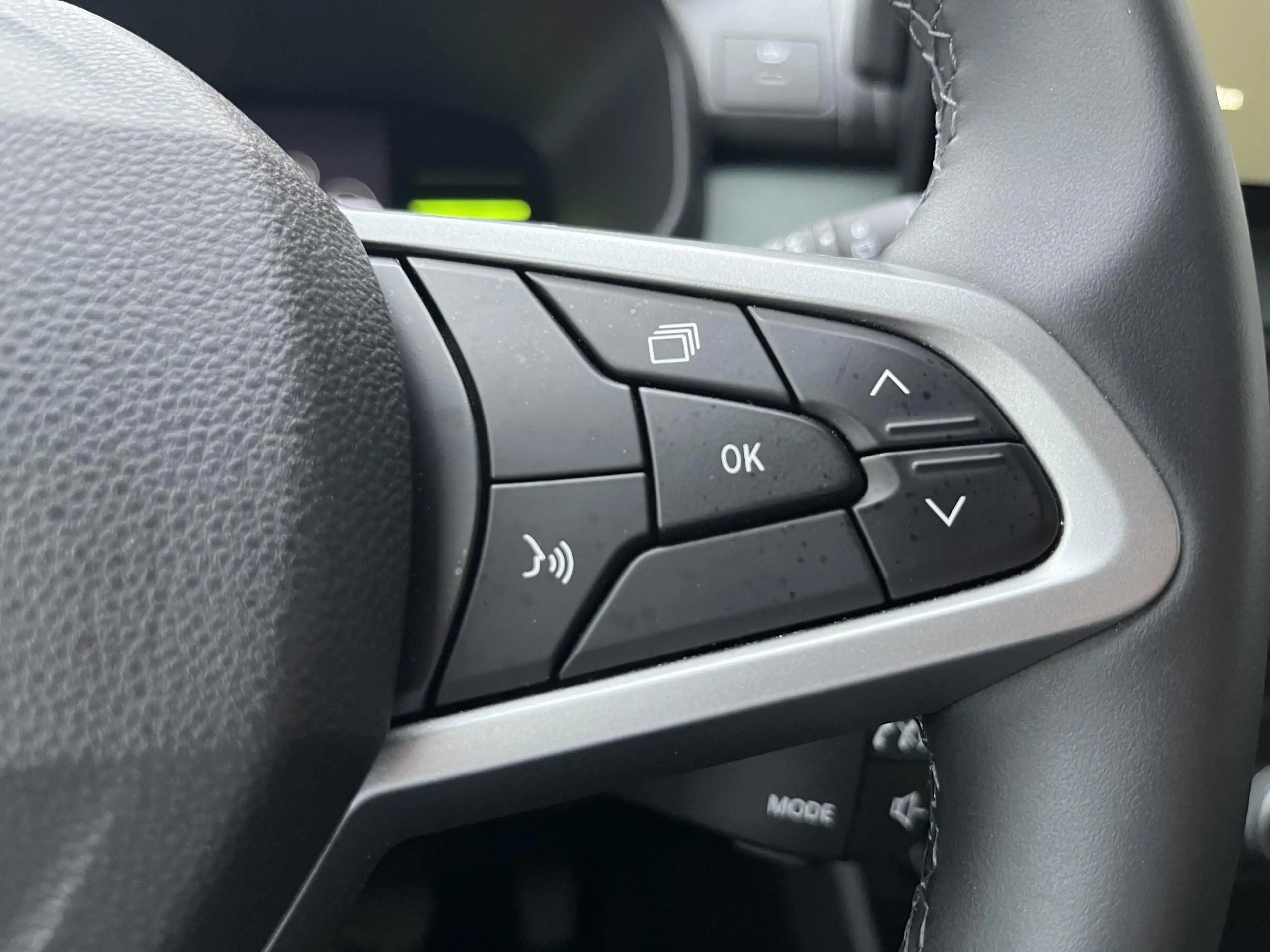 Dacia Jogger 1.8 Hybrid 155 Limited Edition 7p. | Camera | Navi — photo 24