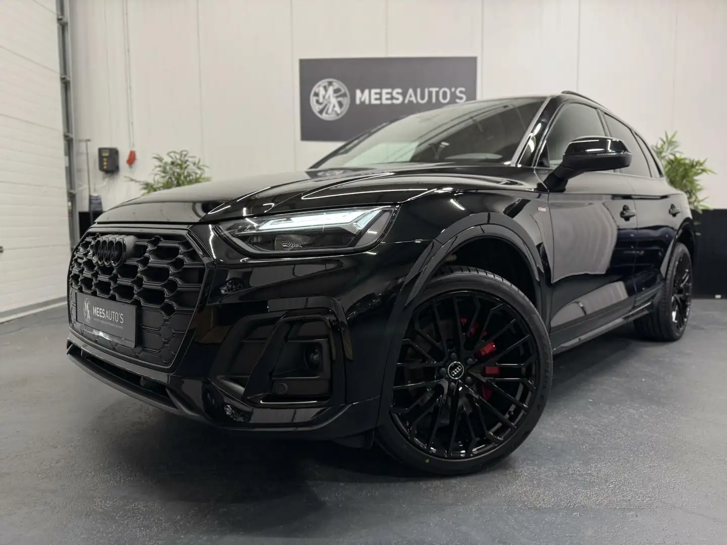 Audi Q5 50 TFSI e quattro Competittion|21" RS Velgen|Sfeer Zwart - 2