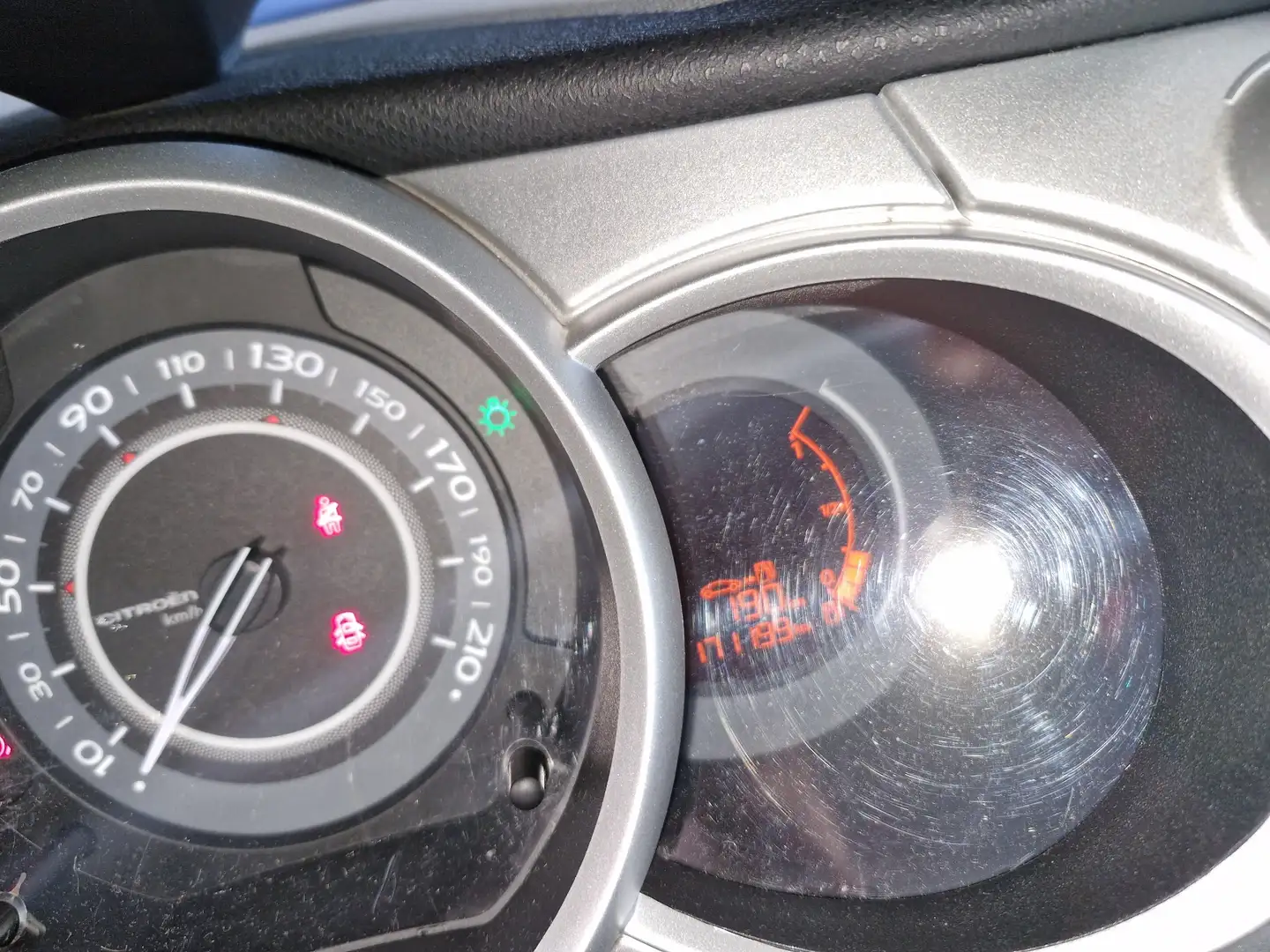 Citroen C3 1.4 Dynamique Zilver - 2
