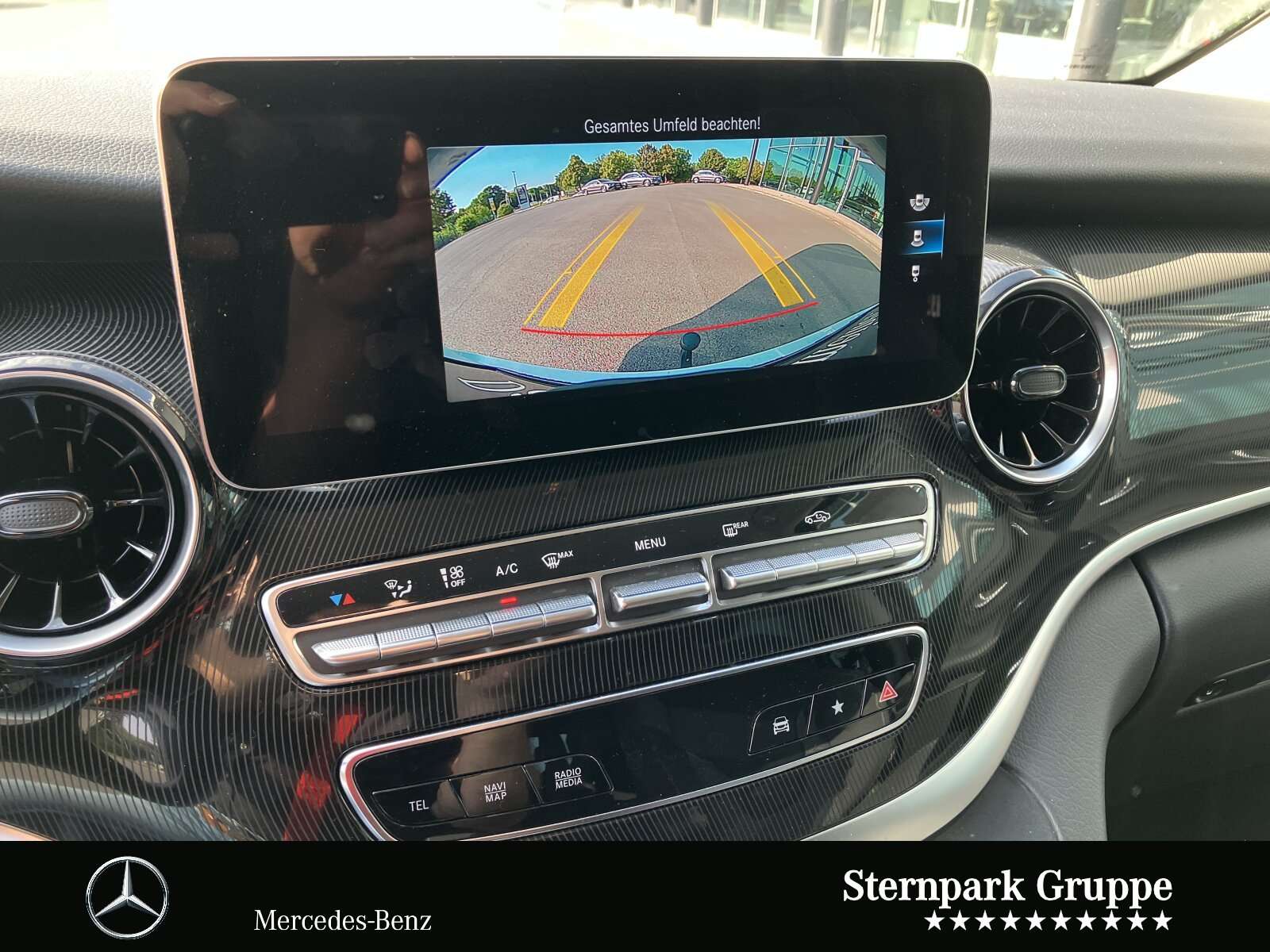 Mercedes-Benz V 250