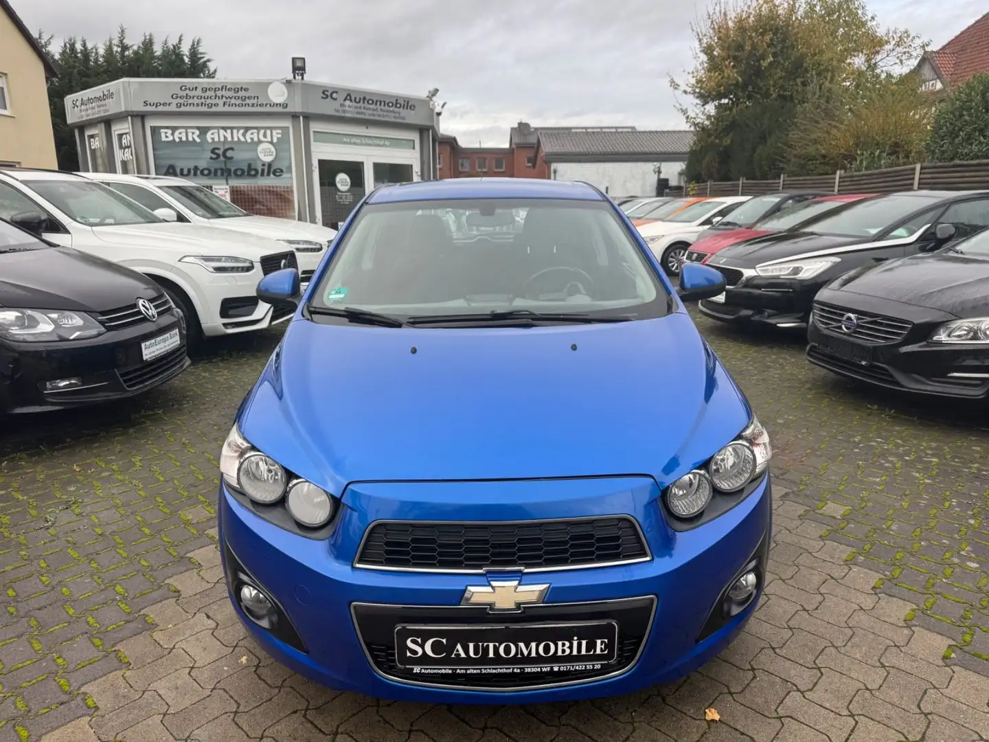 Chevrolet Aveo LTZ Blau - 2