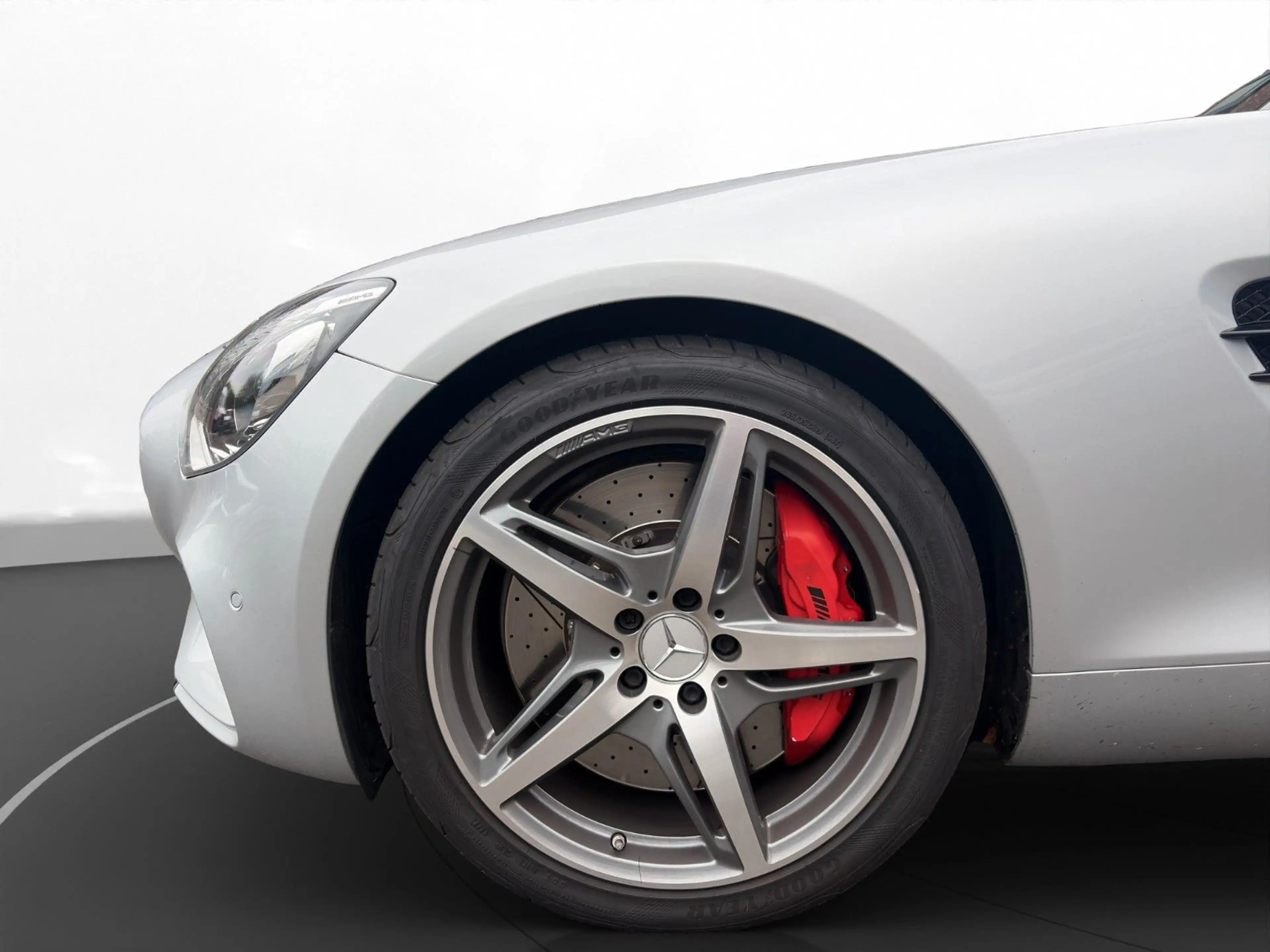 Mercedes-Benz AMG GT Coupe Pano Burmester — photo 11
