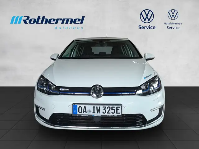 Volkswagen Golf 👉 vollelektrisch; klimafreu stilvoll unterwegs!