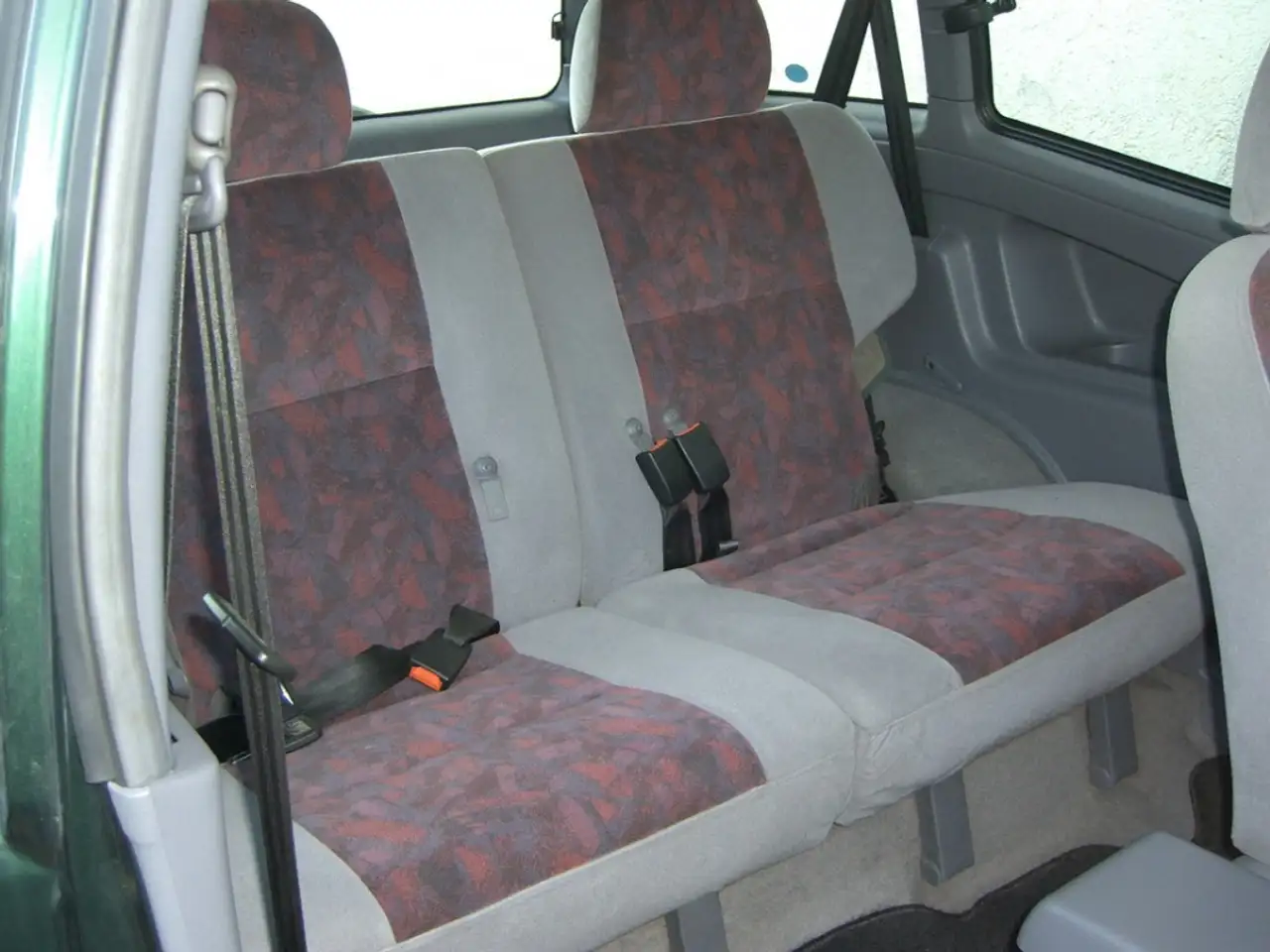 Nissan Terrano 2.7 TDi Elegance, foto 7