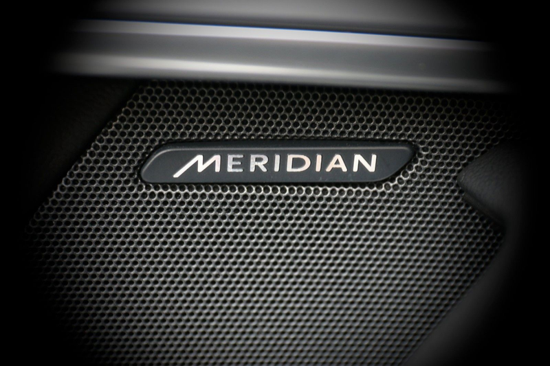 Jaguar F-Type F-TYPE Cabriolet Meridian Kamera Sportabgasanlag — photo 14