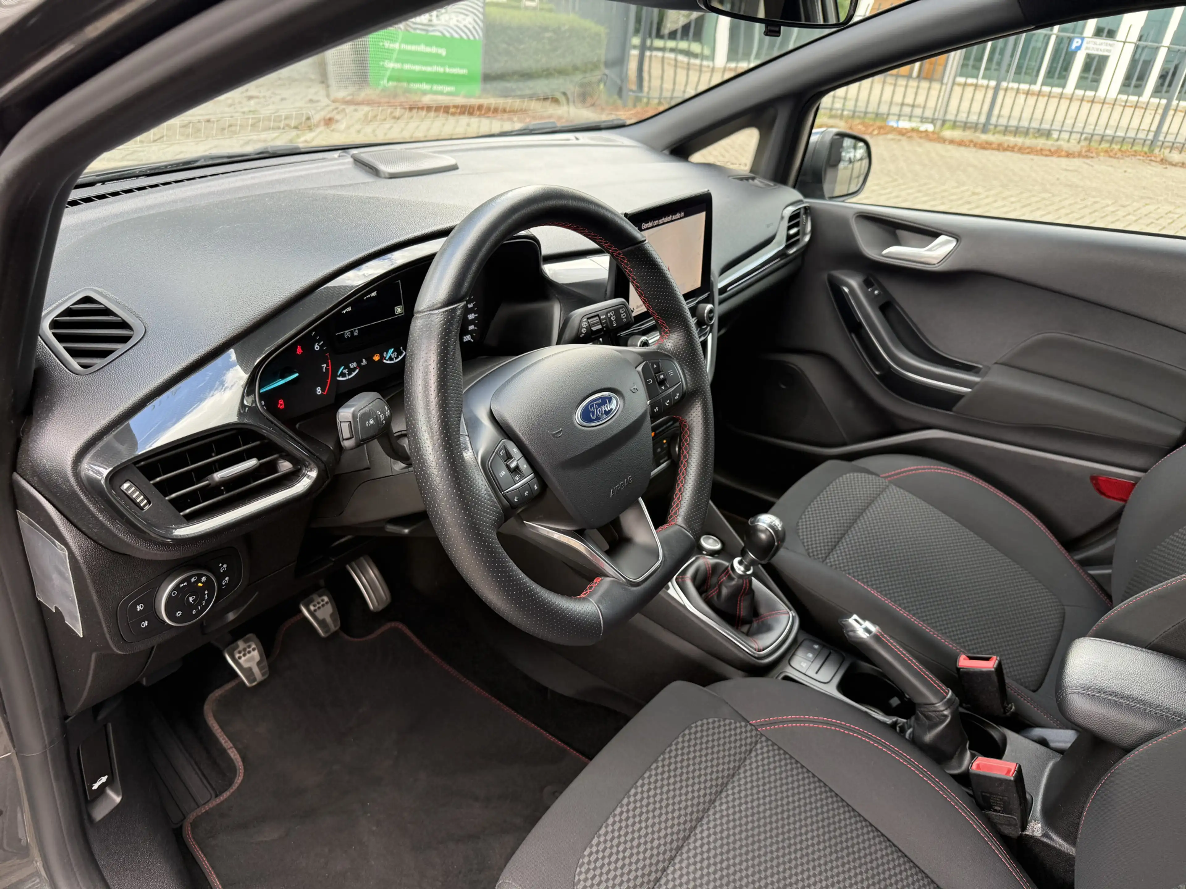 Ford Fiesta 1.0 EcoBoost ST-Line — photo 10
