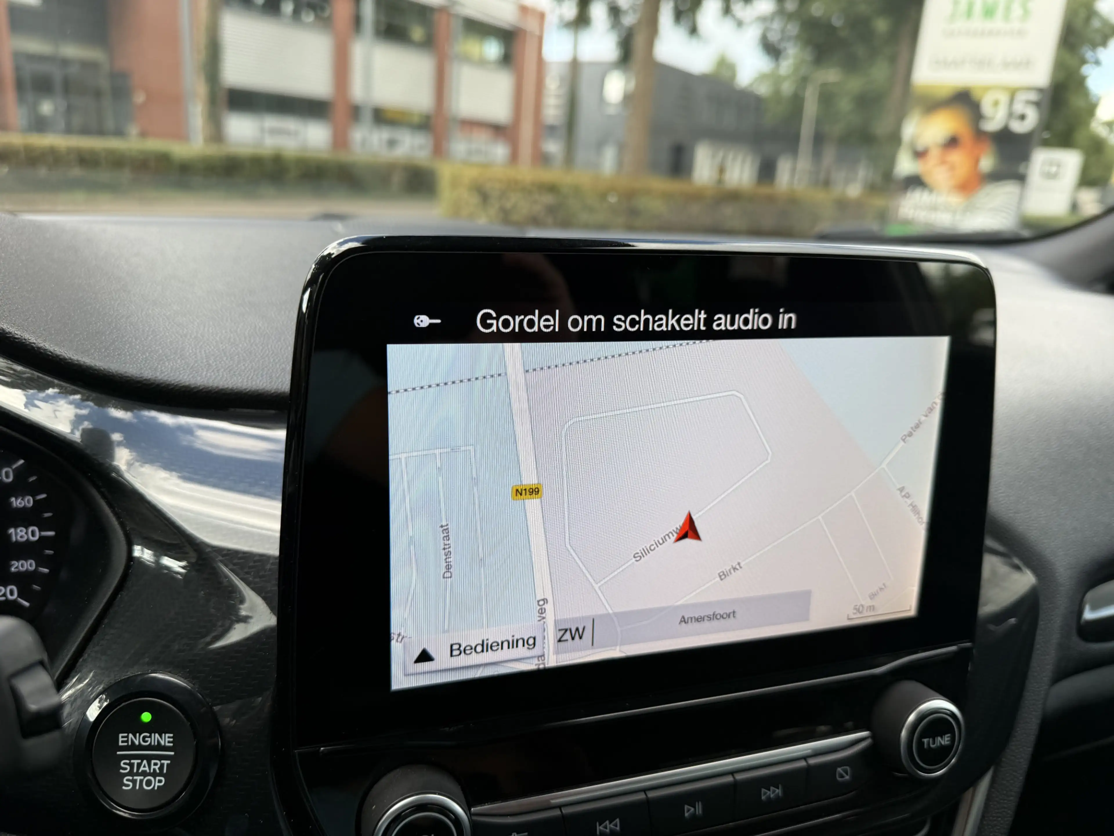 Ford Fiesta 1.0 EcoBoost ST-Line — photo 18