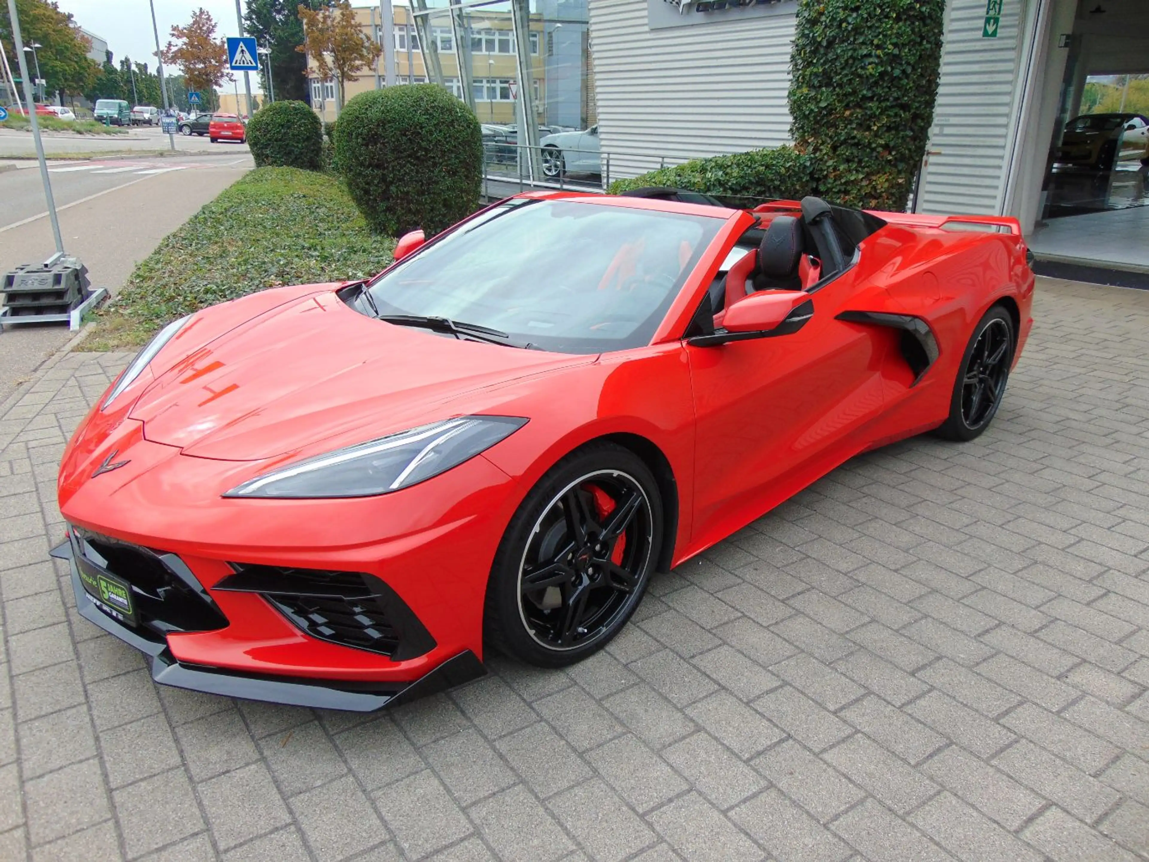Corvette C8 Cabrio 3LT Europamodell Magnetic Ride Lift — photo 2