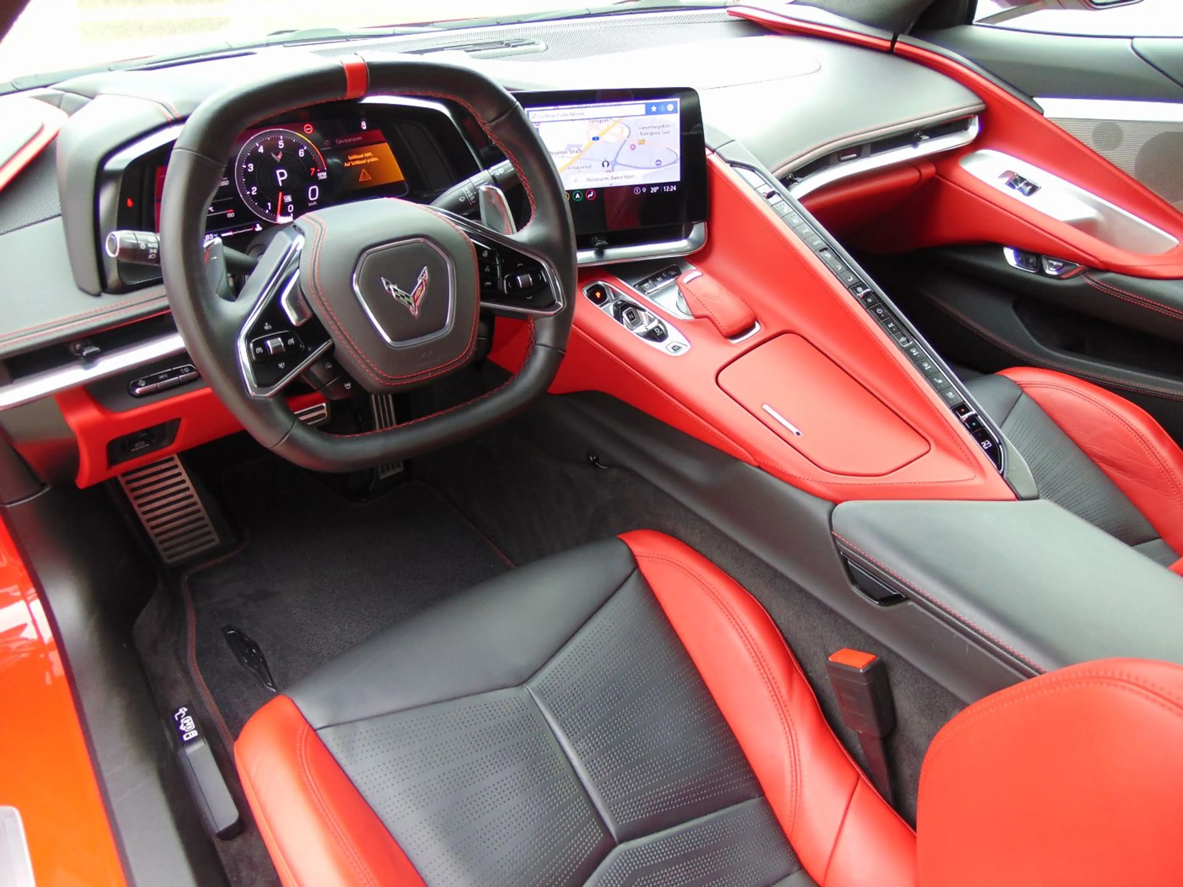 Corvette C8 Cabrio 3LT Europamodell Magnetic Ride Lift — photo 13