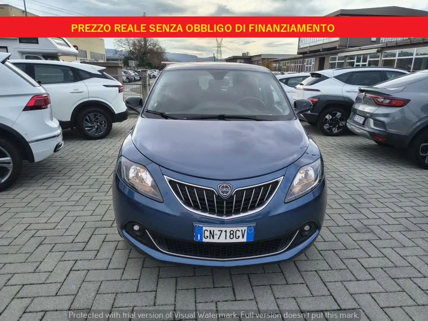 Lancia Ypsilon 1.0 5porte Hybrid Gold *PREZZO REALE, NO VINCOLI Blu/Azzurro - 2